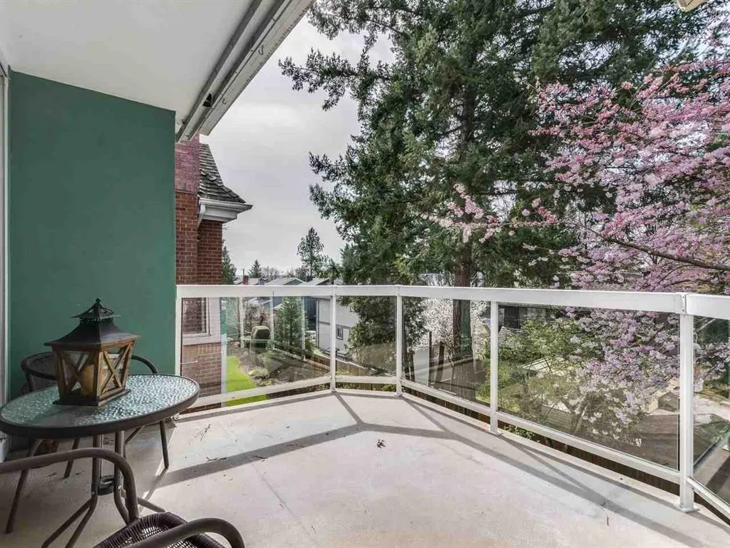1675 Augusta Avenue #304