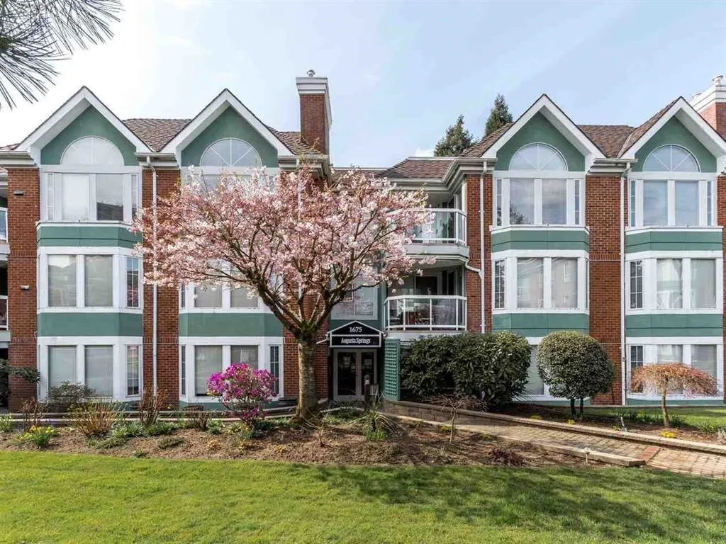 1675 Augusta Avenue #304