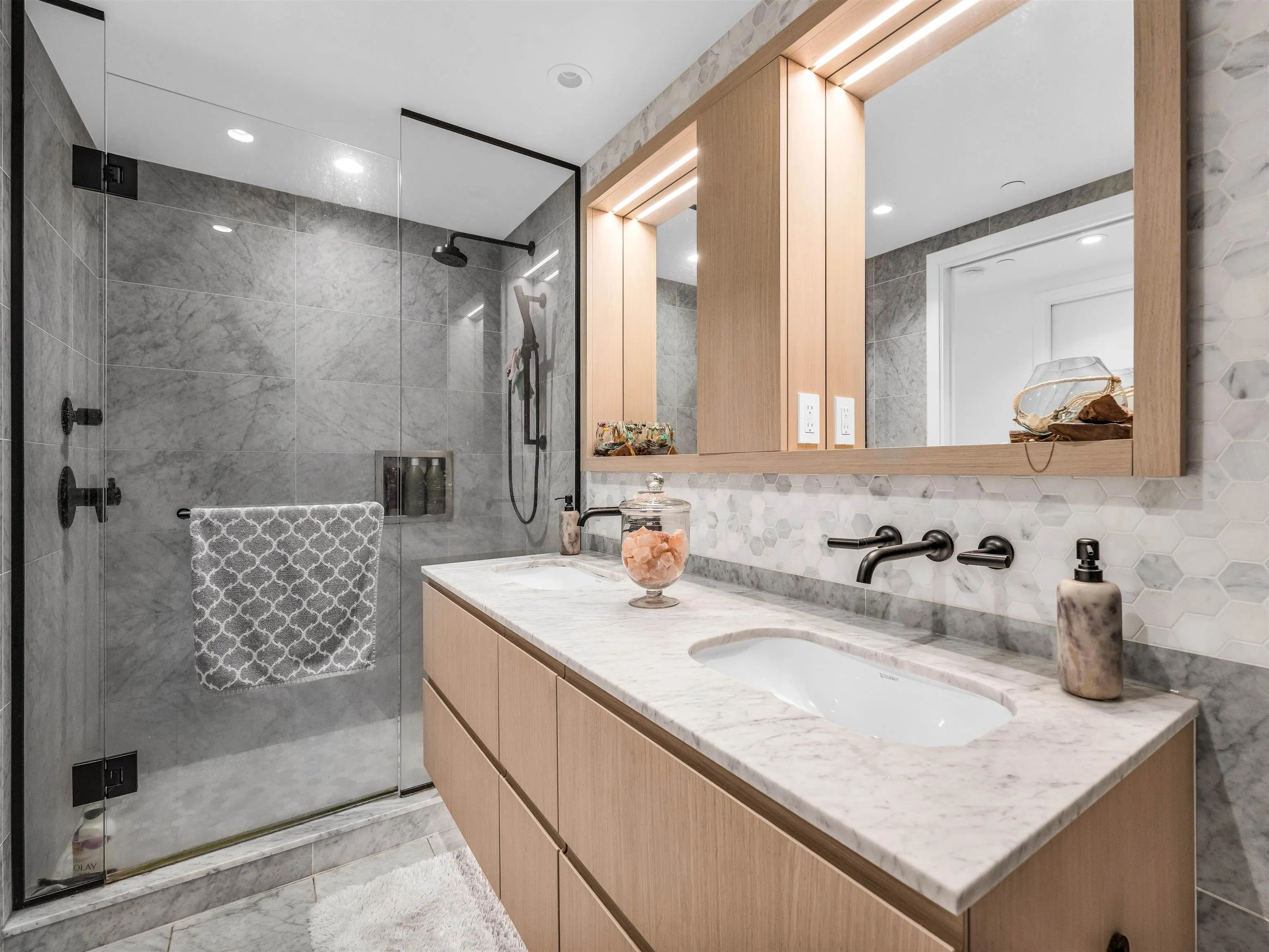 1365 Davie Street #1401