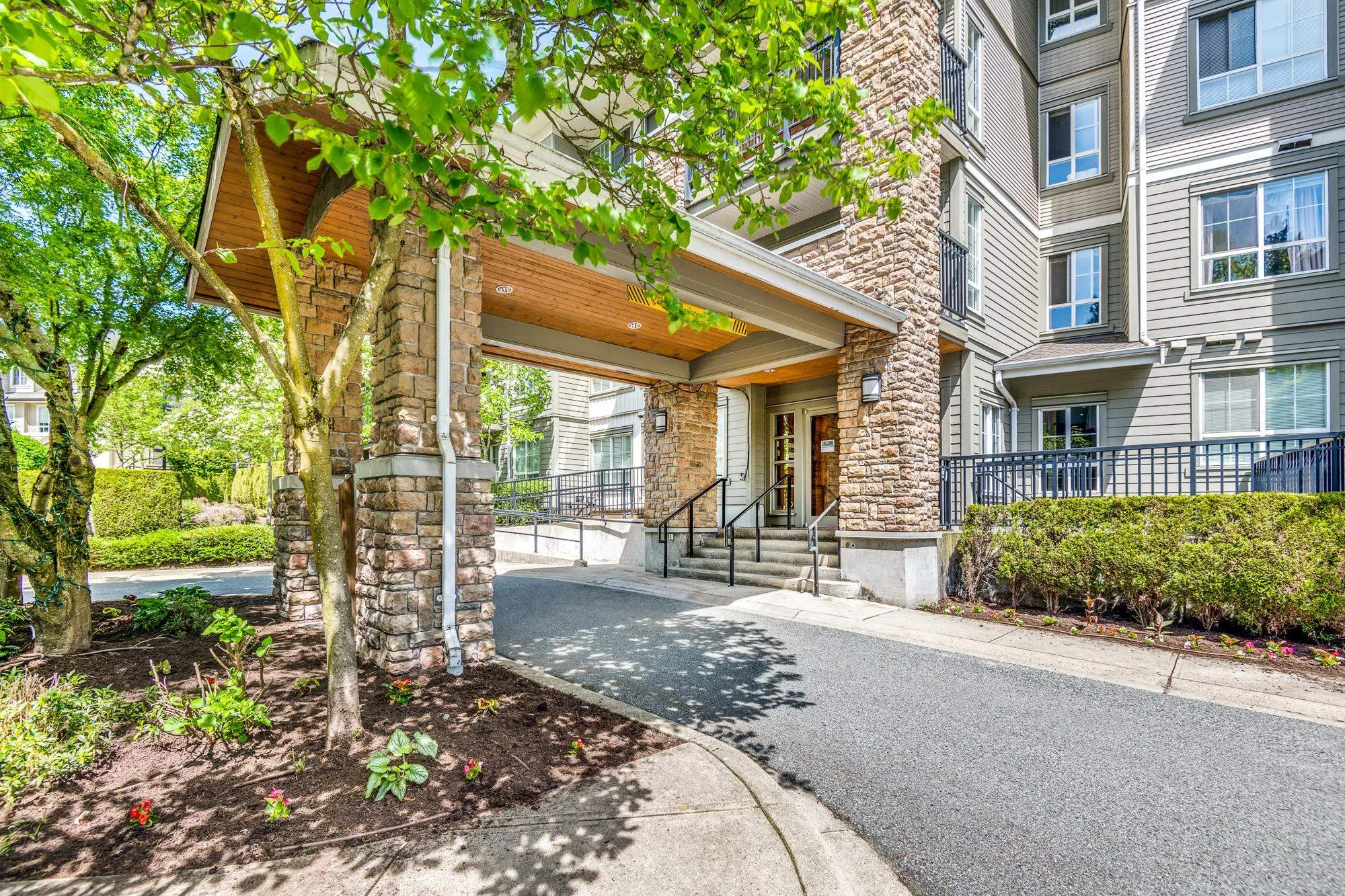 9233 Government Street #106