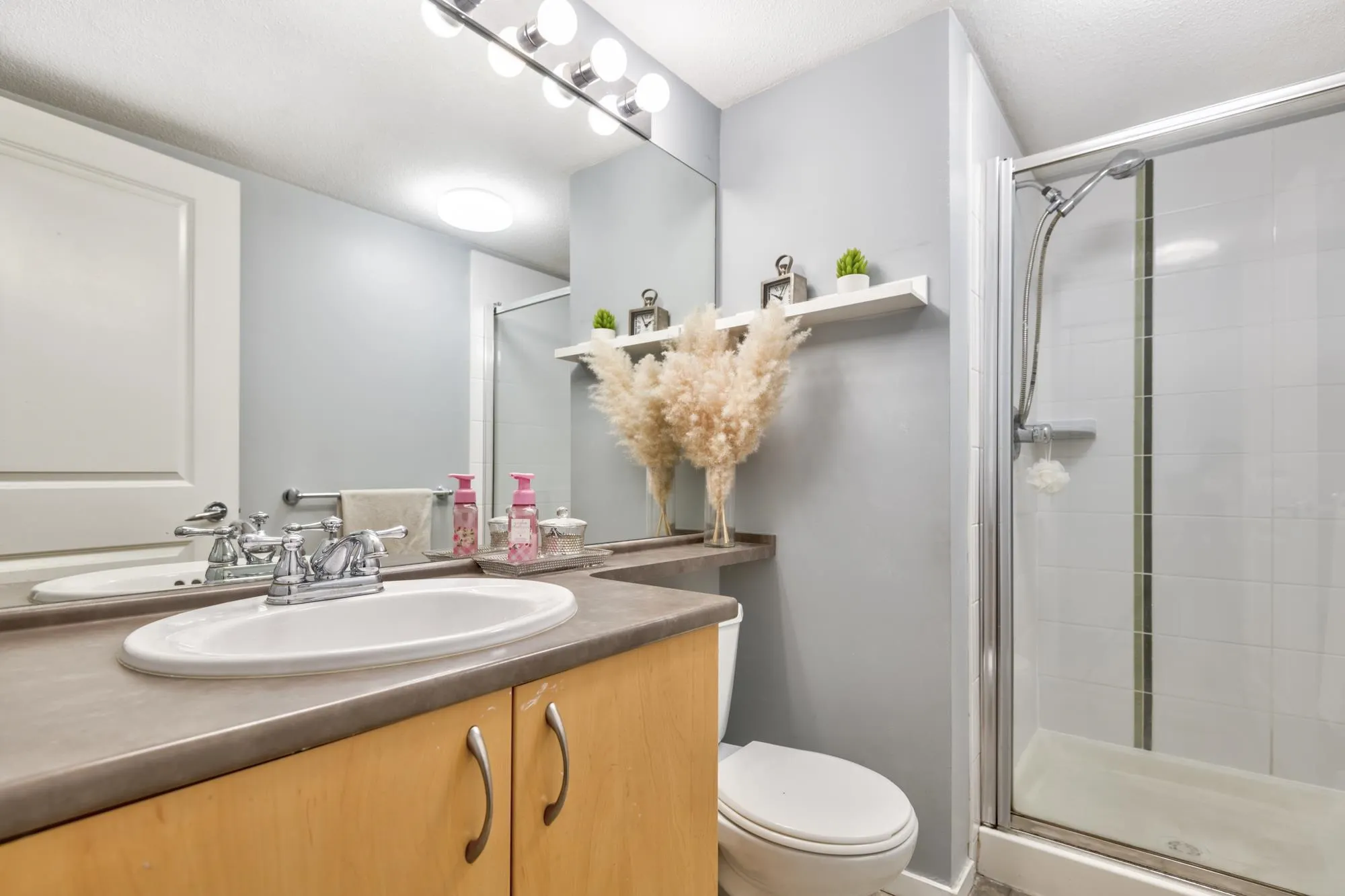 9233 Government Street #106