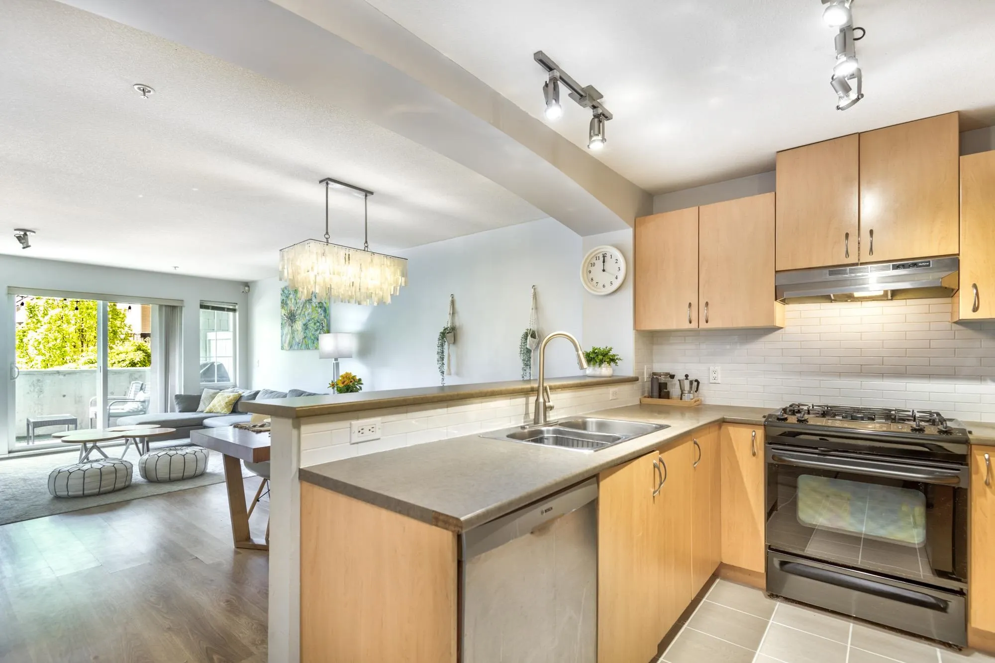9233 Government Street #106