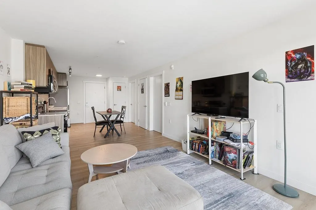 232 Sixth Street #502