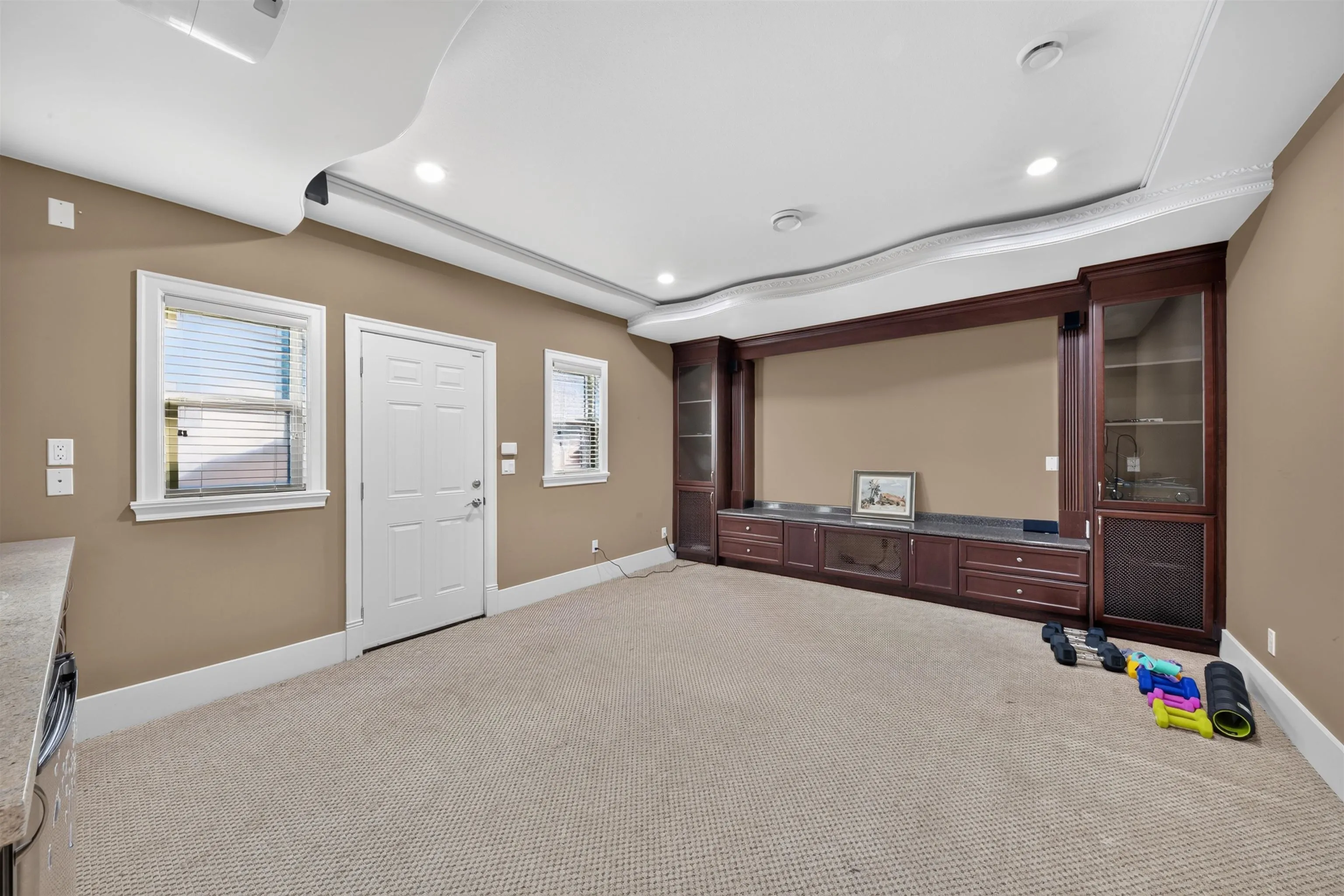 7520 Reeder Road