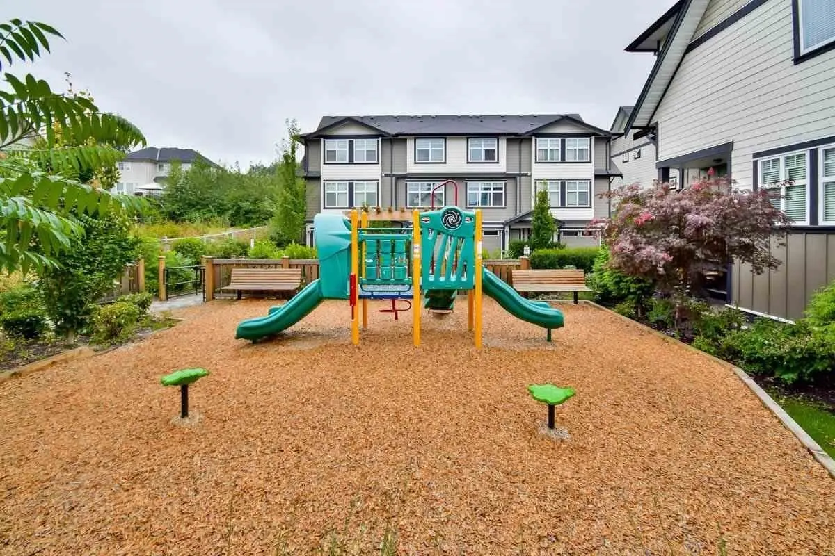 6350 142 Street #27