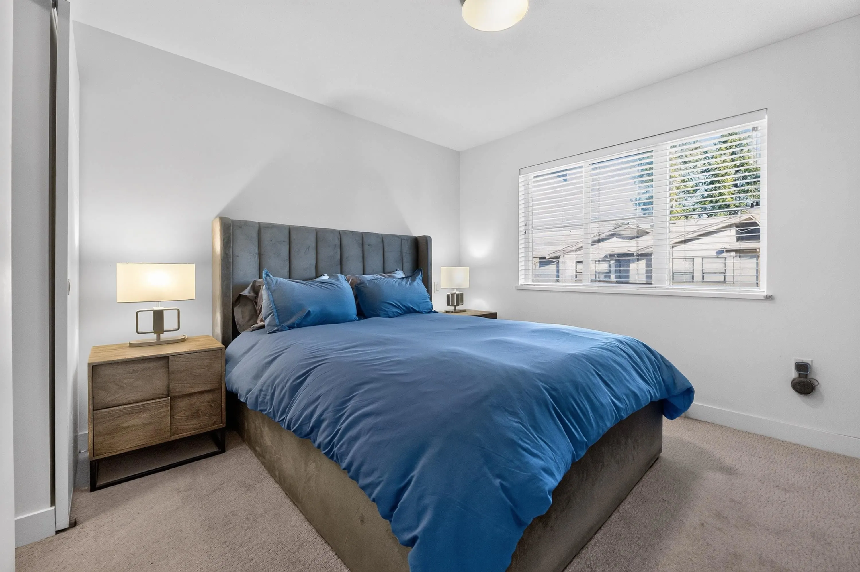 2145 Prairie Avenue #3