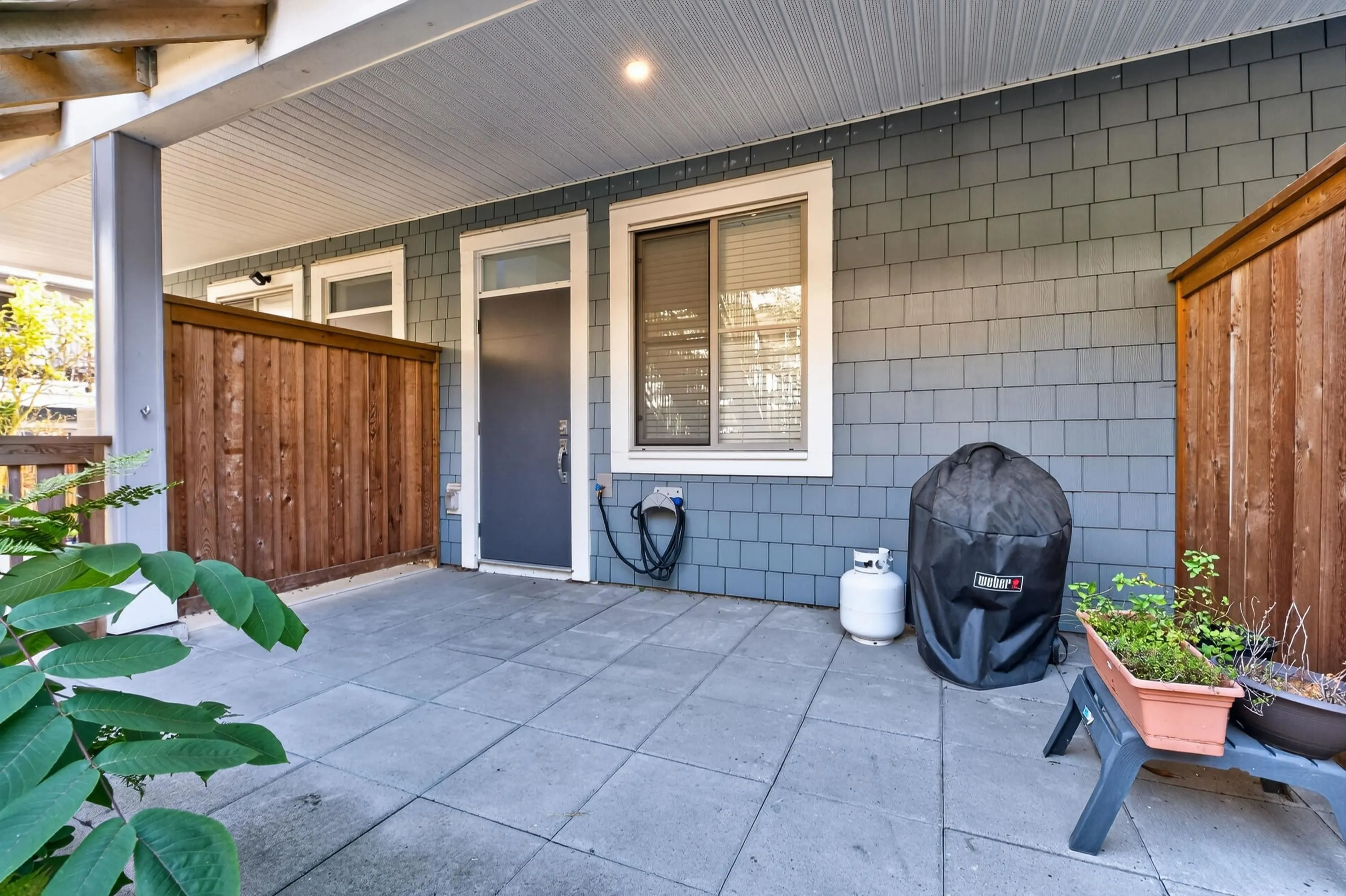 2145 Prairie Avenue #3