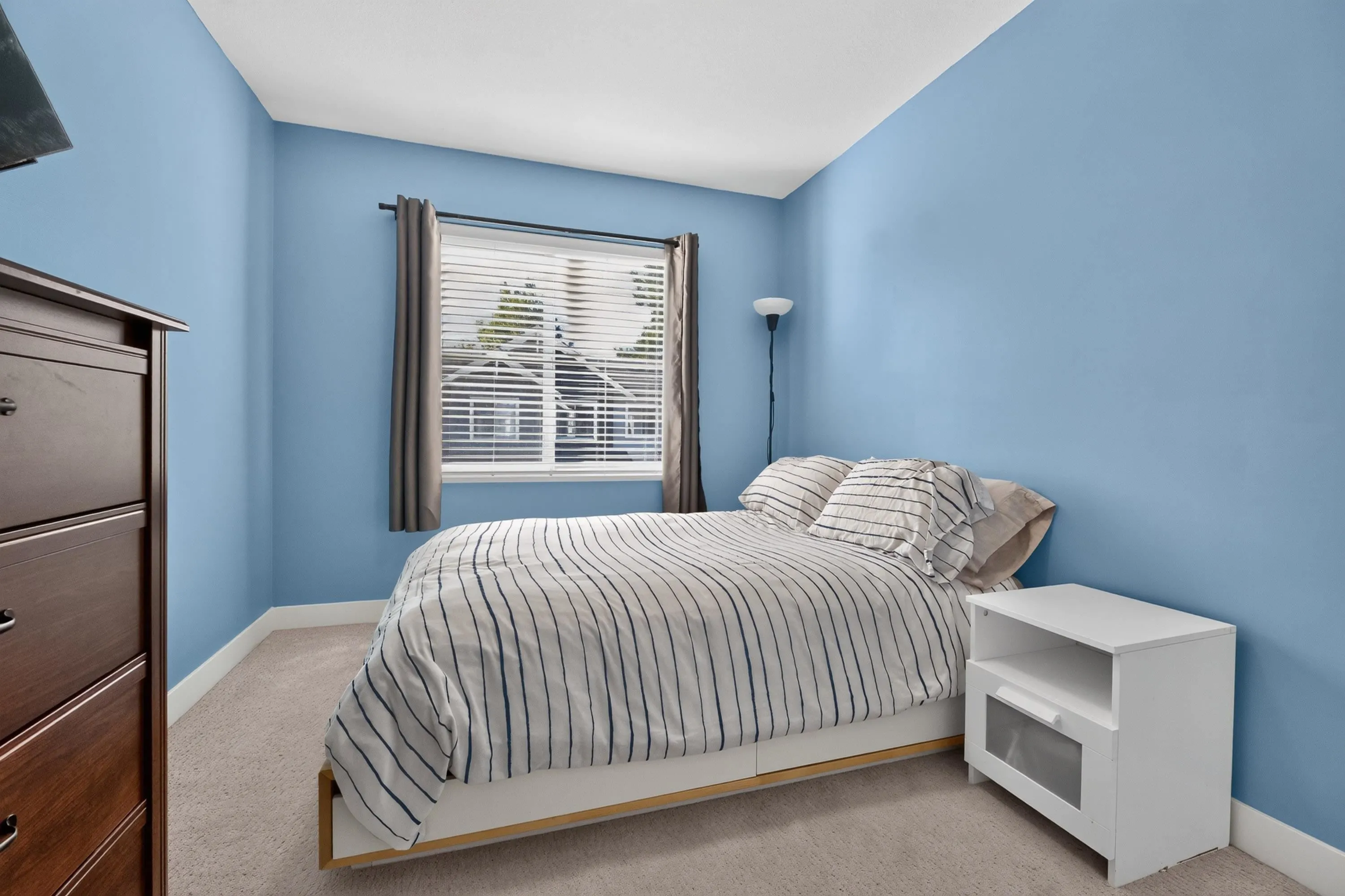 2145 Prairie Avenue #3