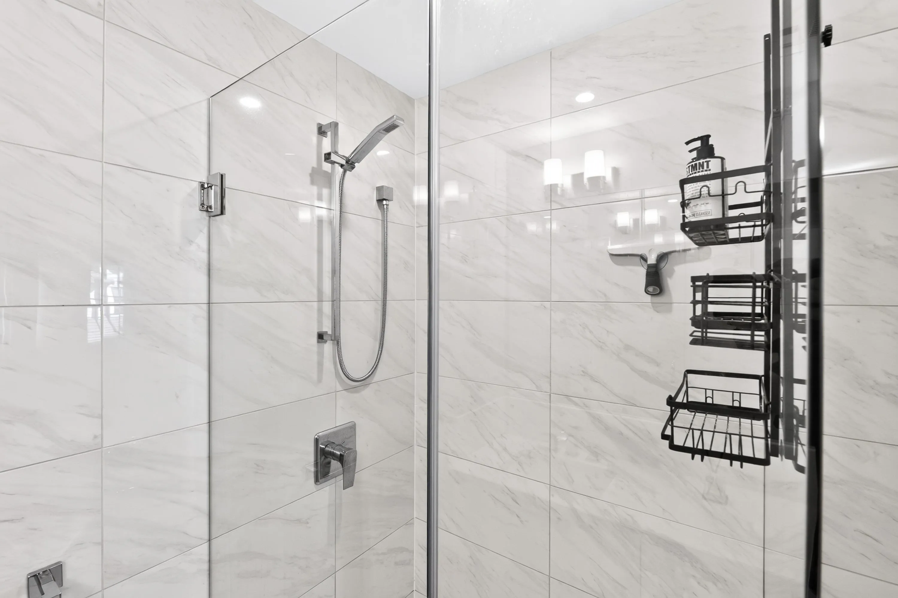2145 Prairie Avenue #3
