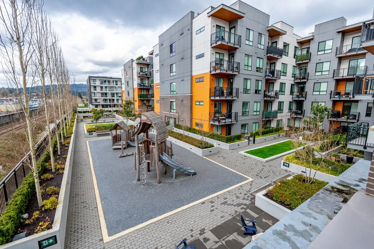 55 Klahanie Drive #405