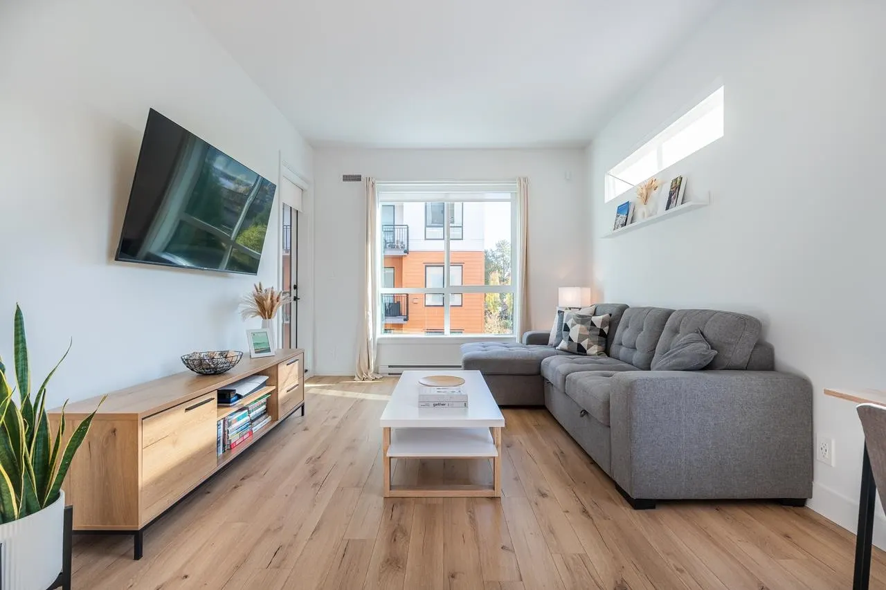 55 Klahanie Drive #405