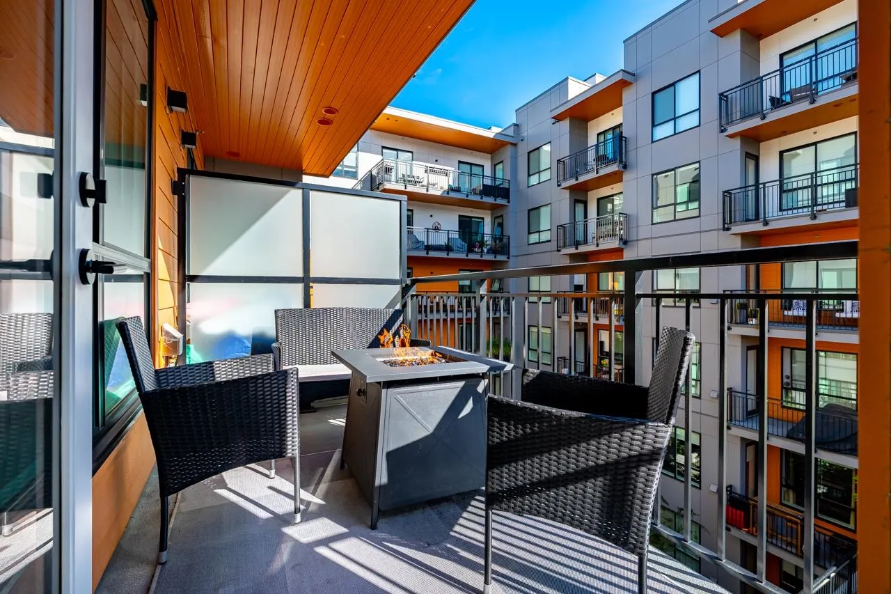 55 Klahanie Drive #405