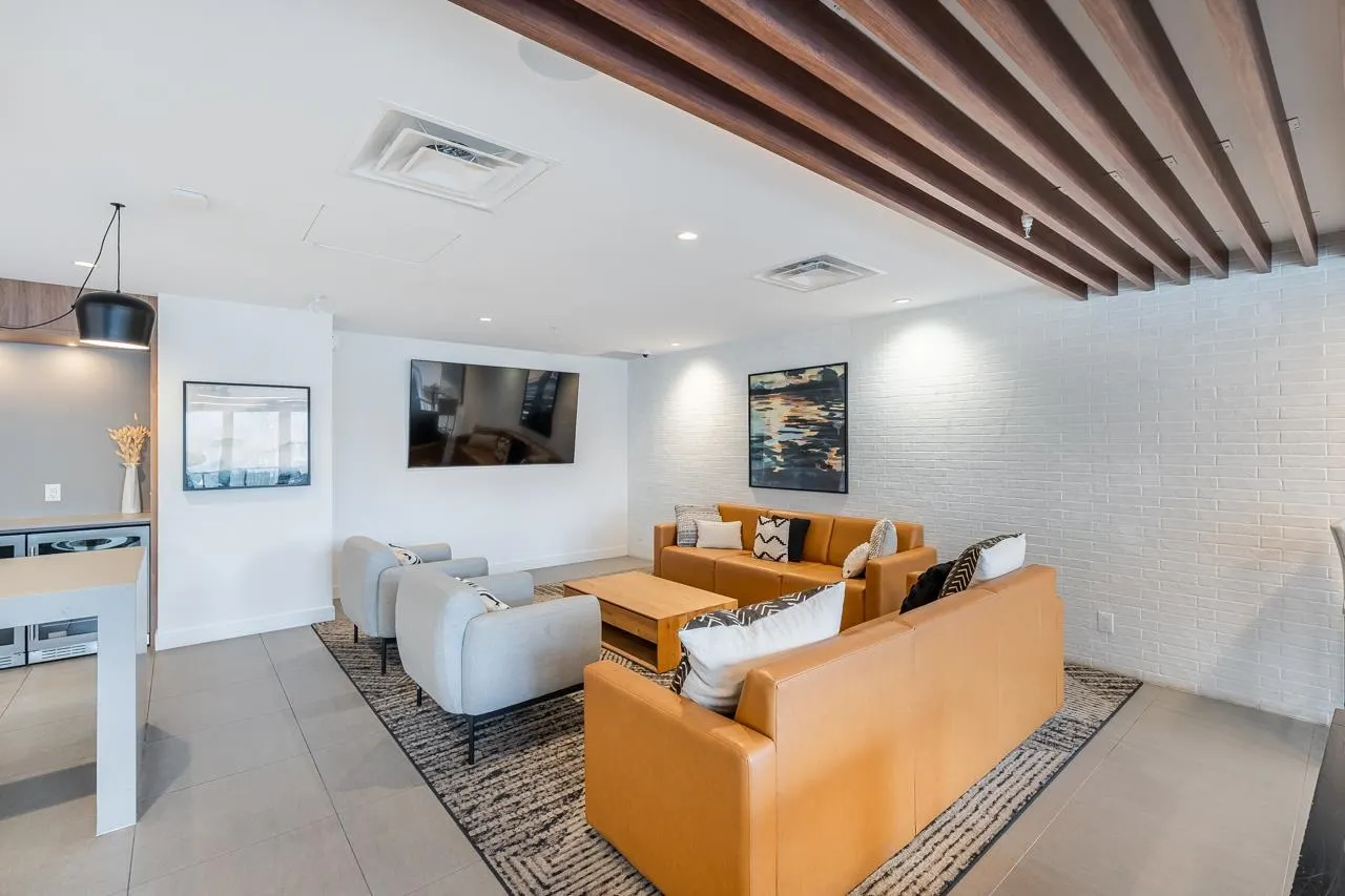 55 Klahanie Drive #405