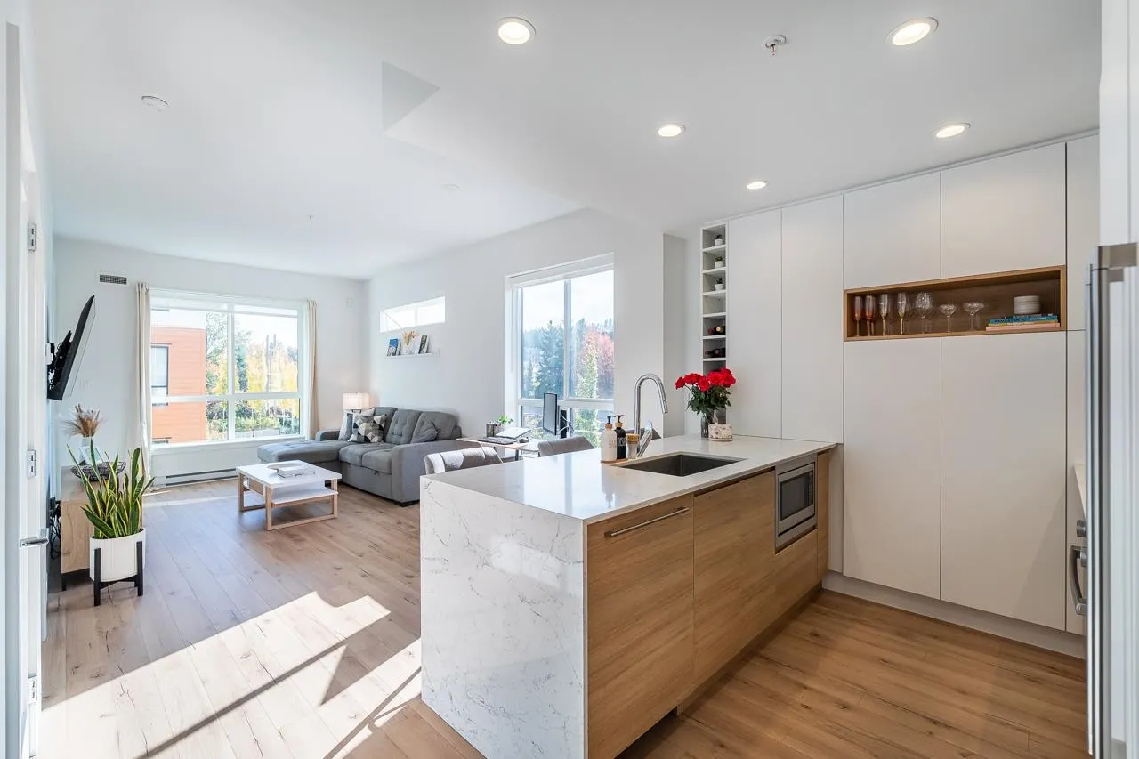 55 Klahanie Drive #405