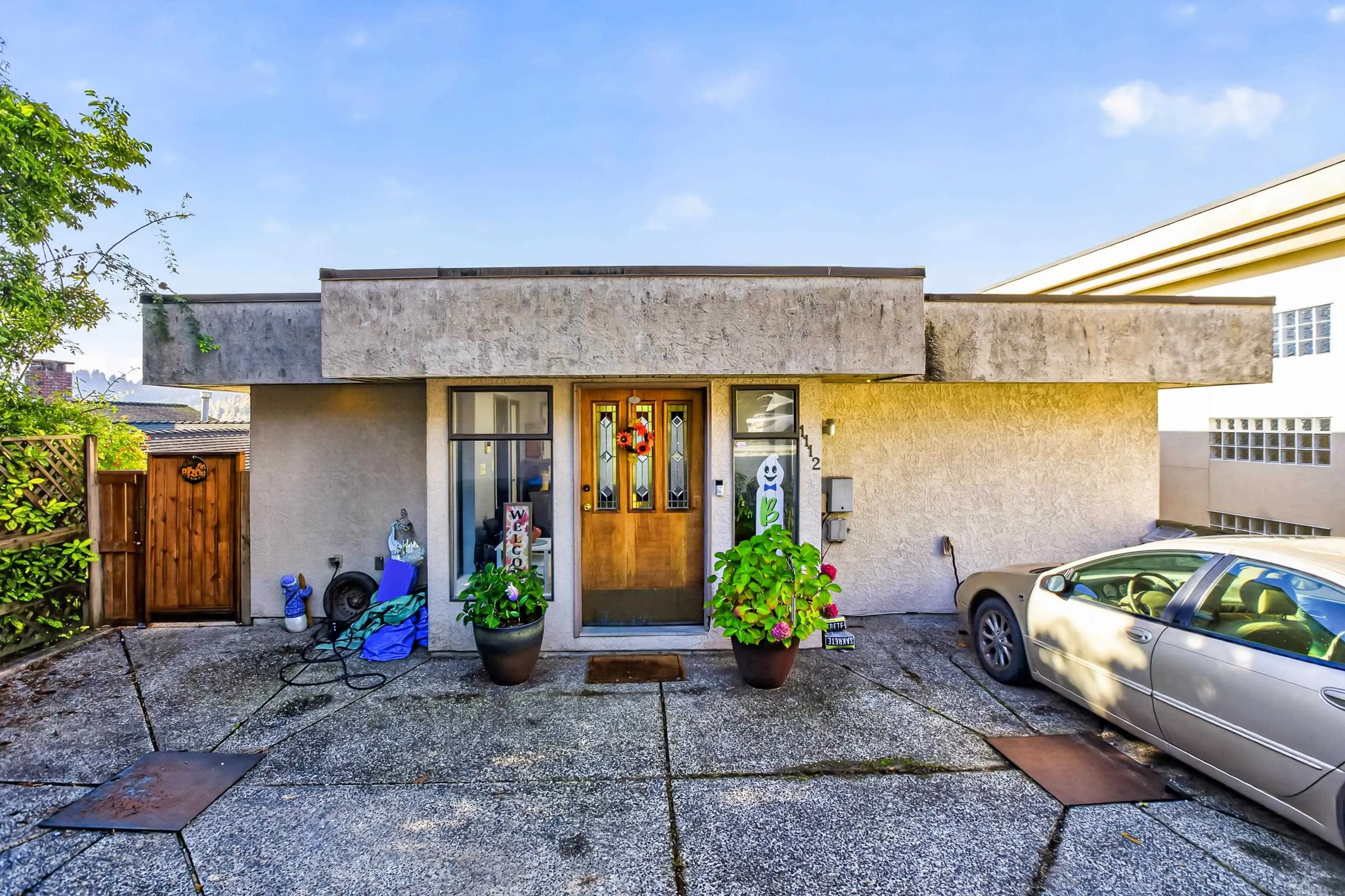 1112 Alderside Road