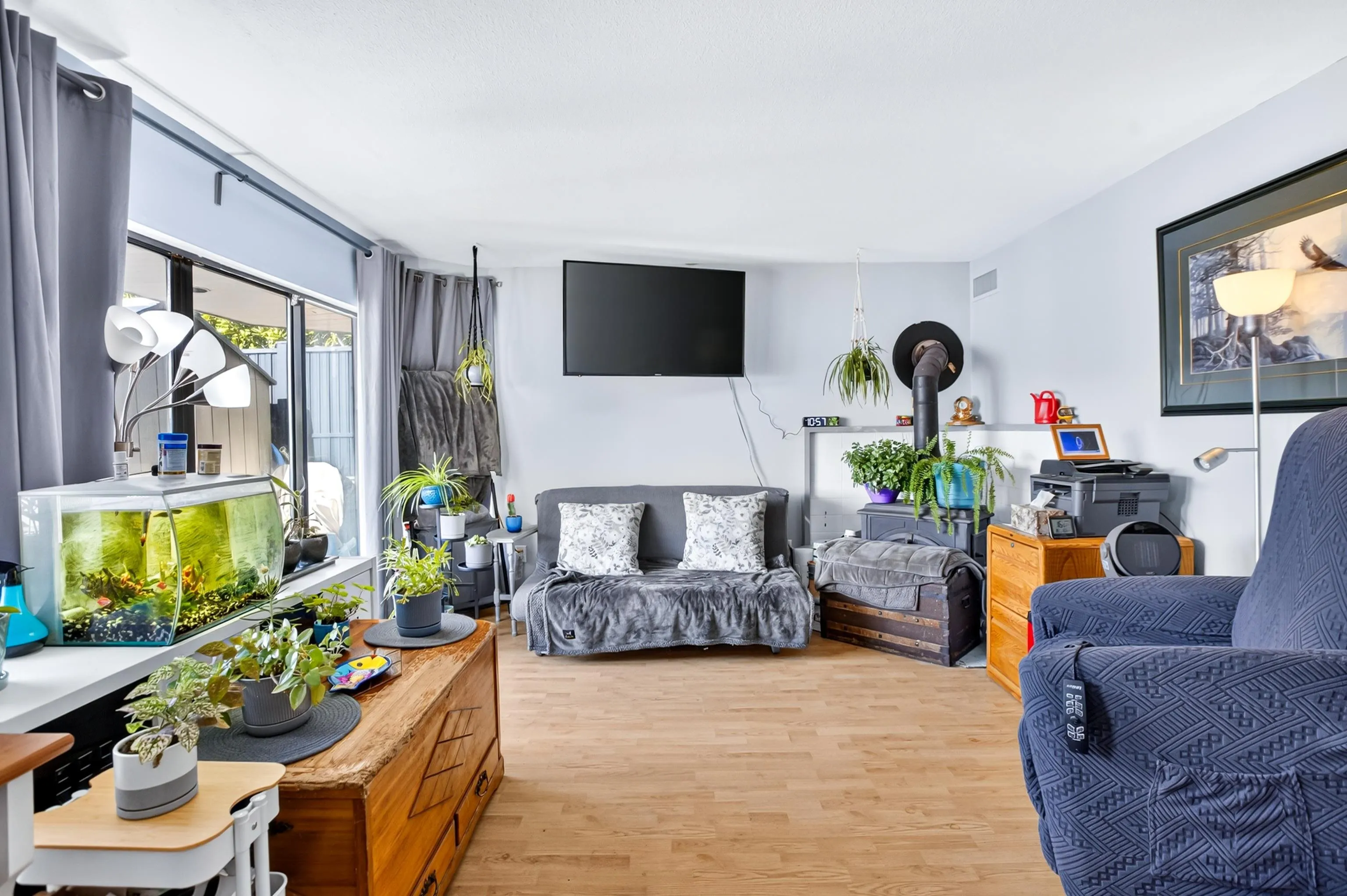 1112 Alderside Road