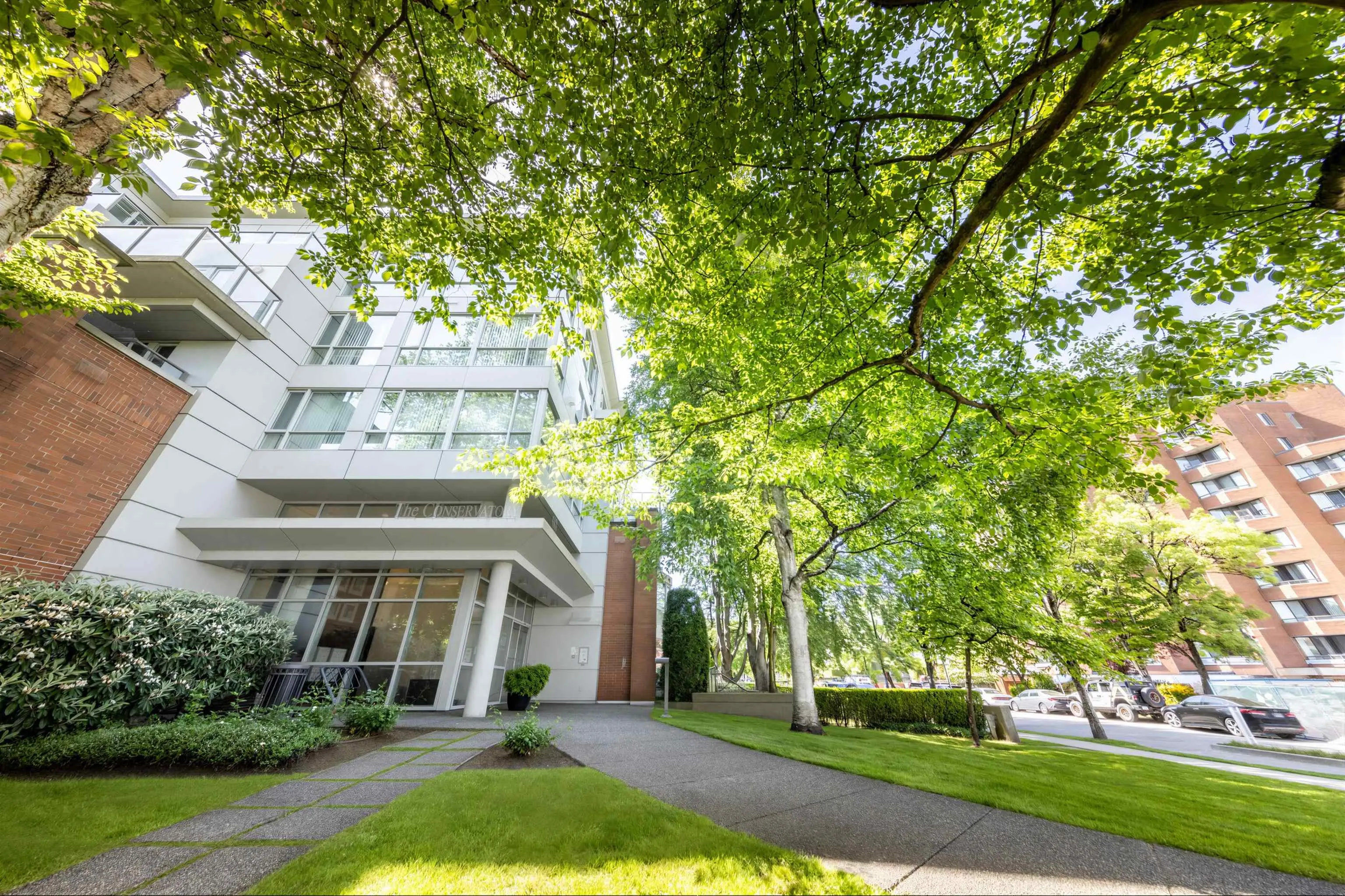 618 W 45th Avenue #602
