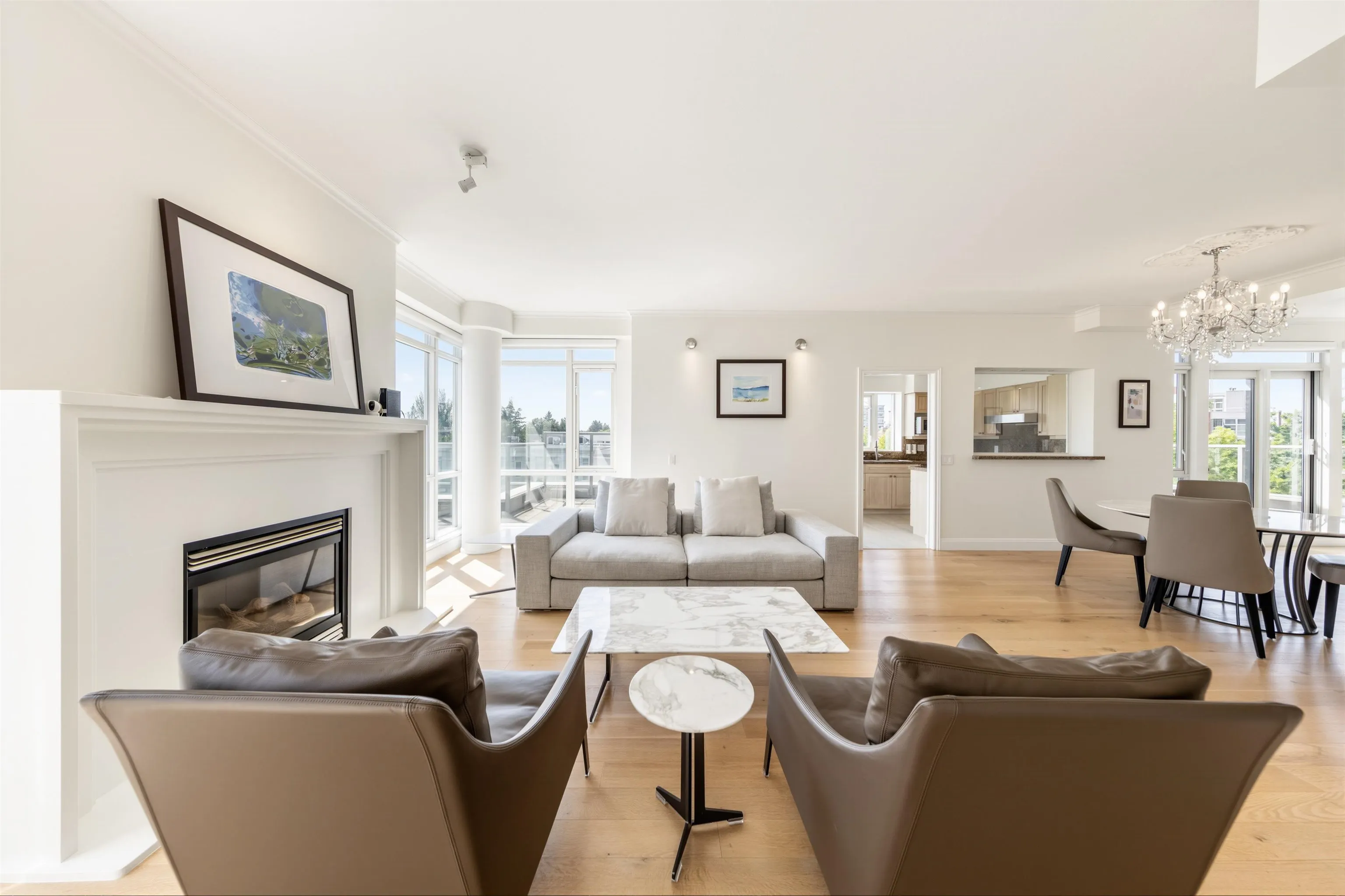 618 W 45th Avenue #602