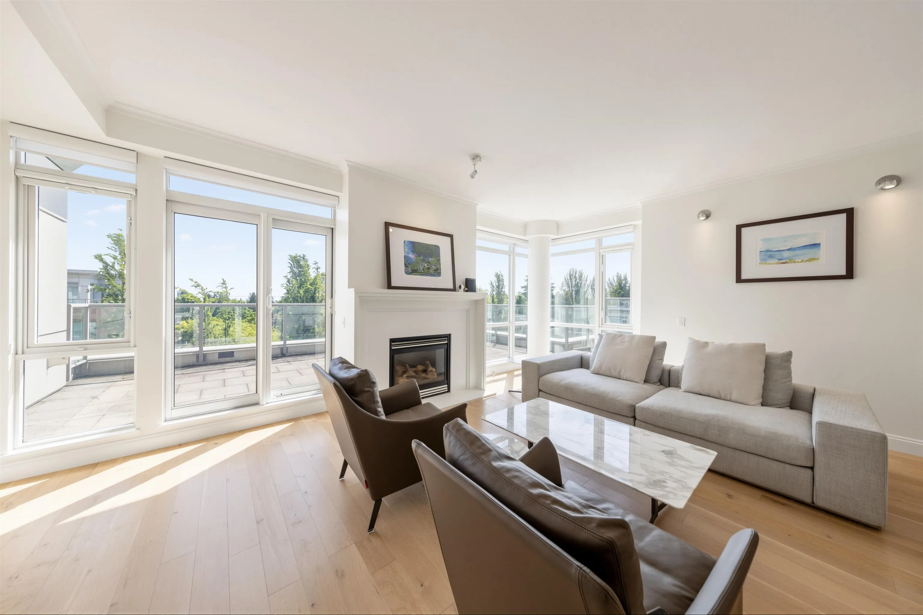 618 W 45th Avenue #602