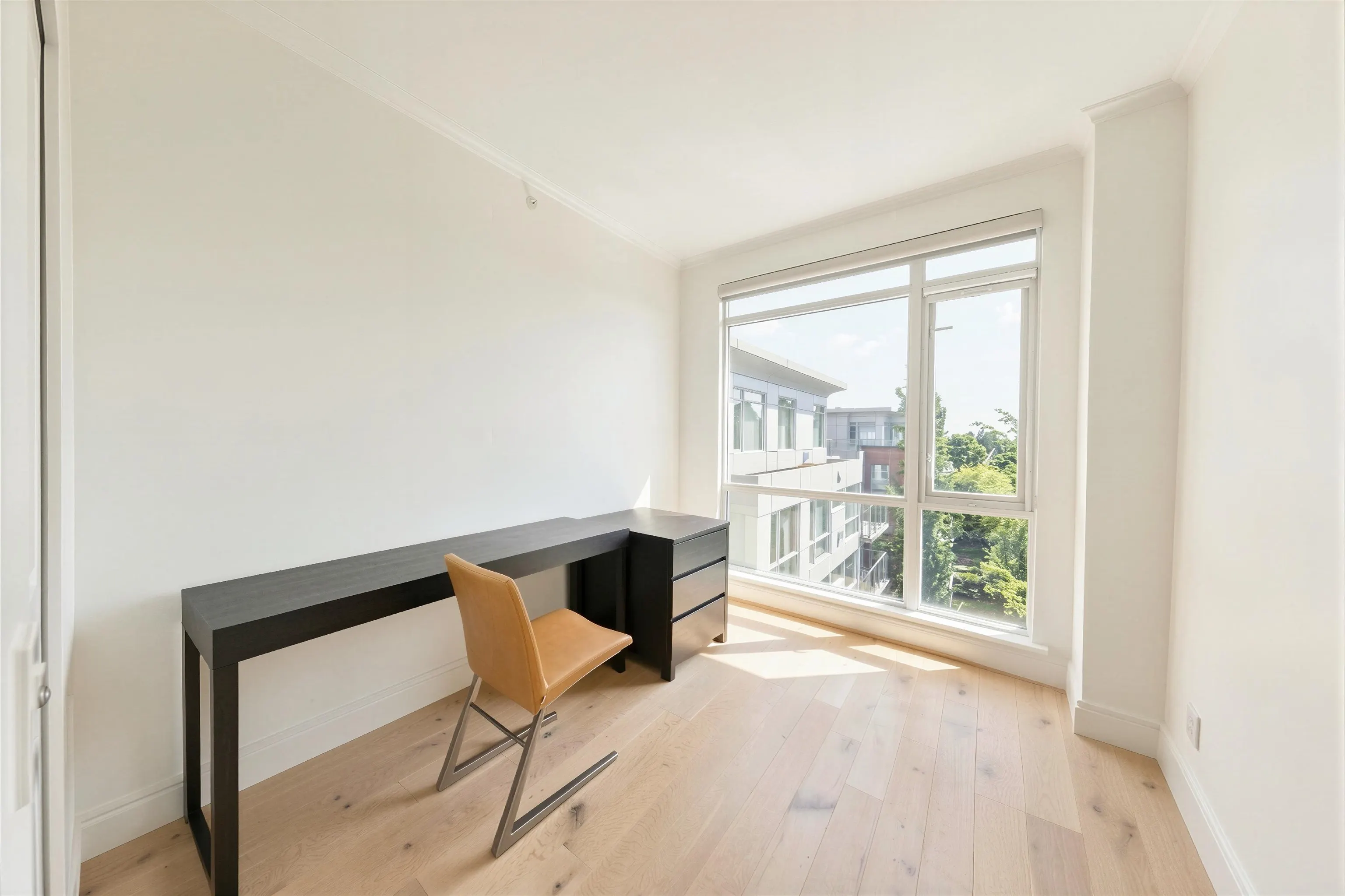 618 W 45th Avenue #602