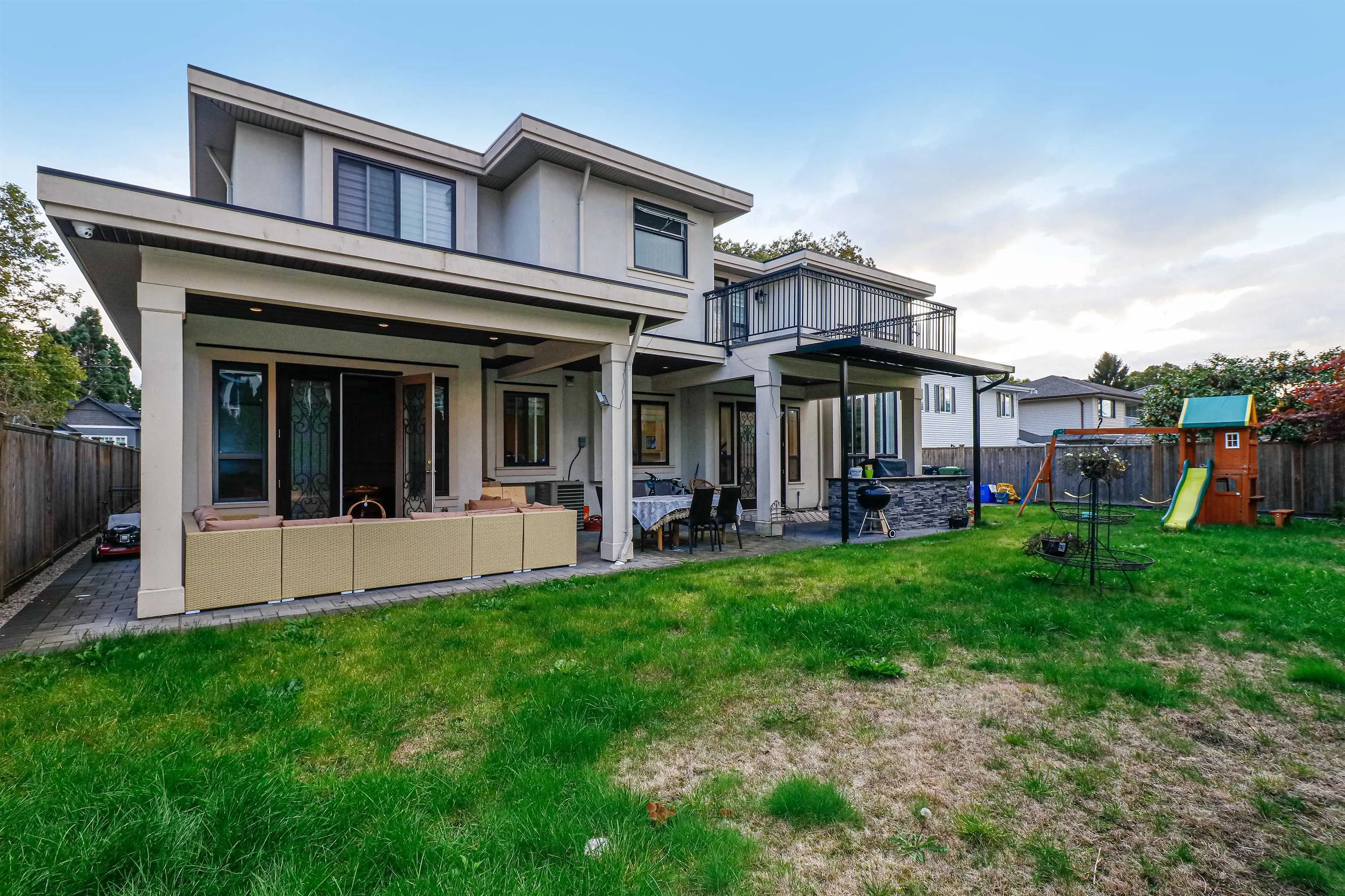 10551 Caithcart Road