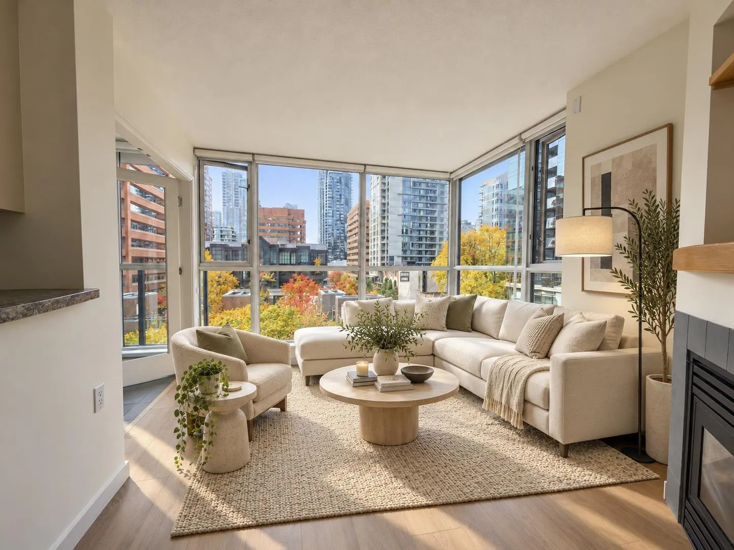 1068 Hornby Street #807