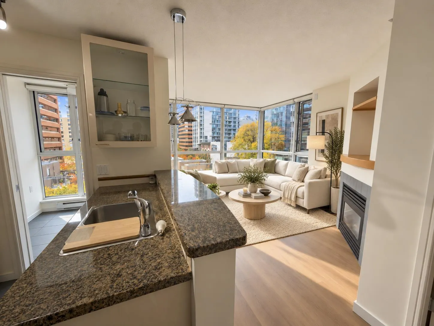 1068 Hornby Street #807