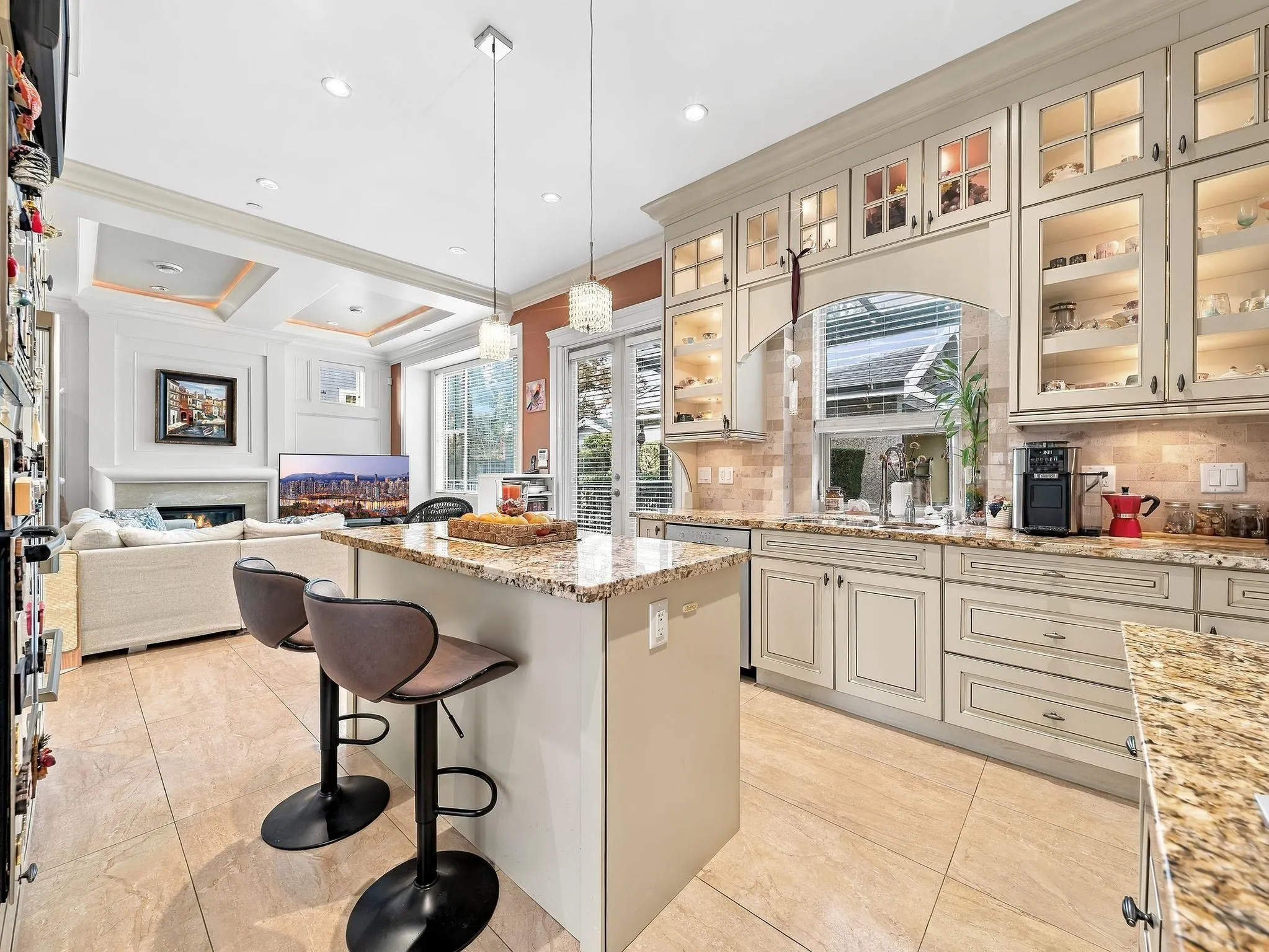 2015 W 57th Avenue