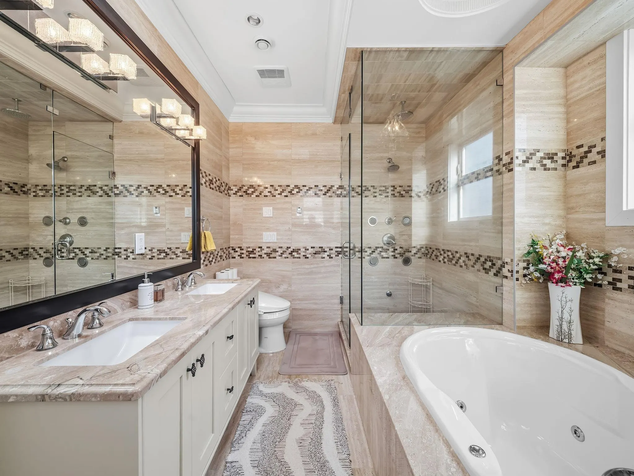 2015 W 57th Avenue