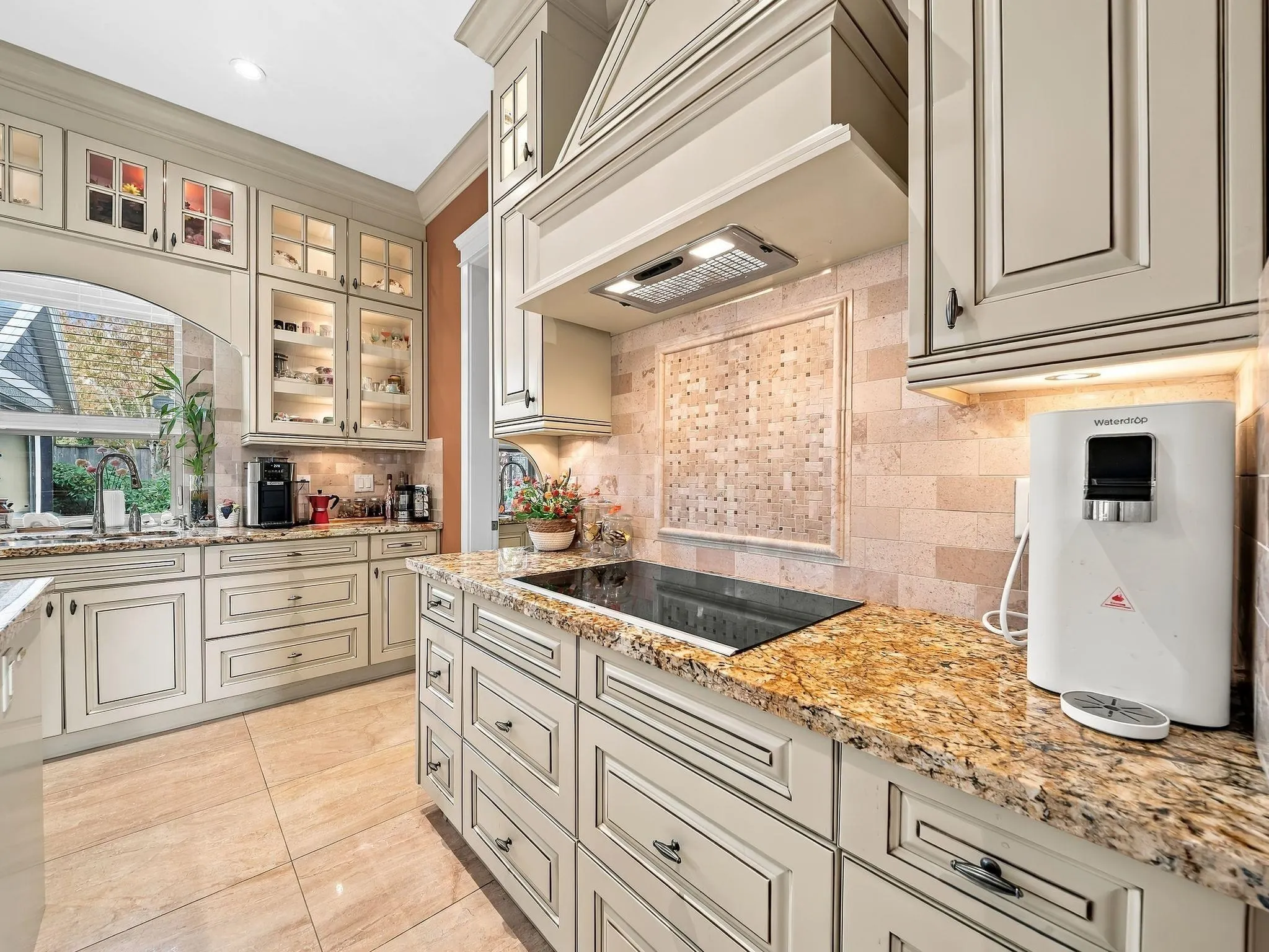 2015 W 57th Avenue
