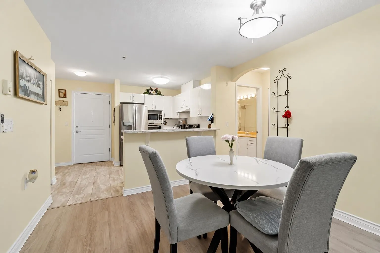 960 Lynn Valley Road #411