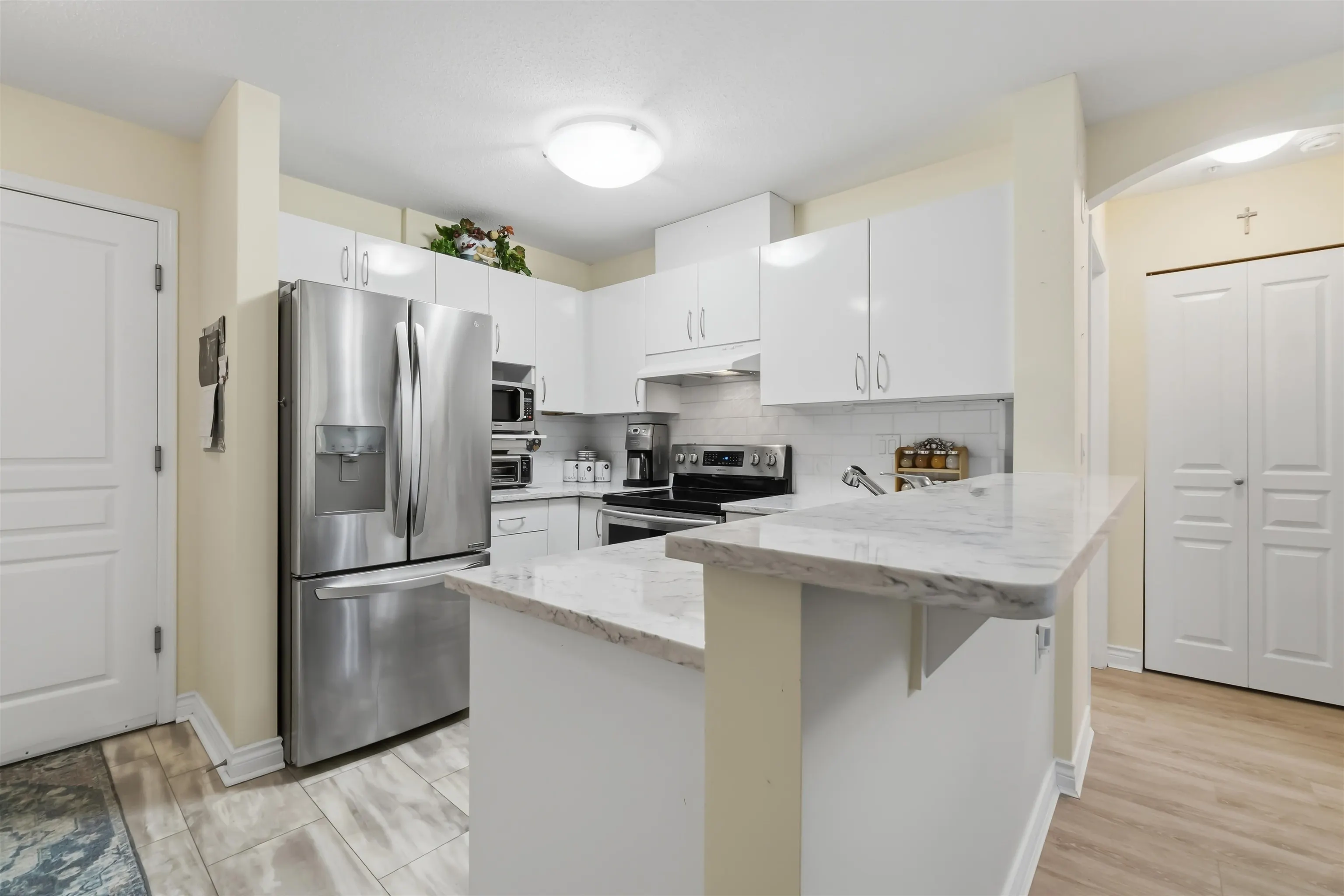 960 Lynn Valley Road #411