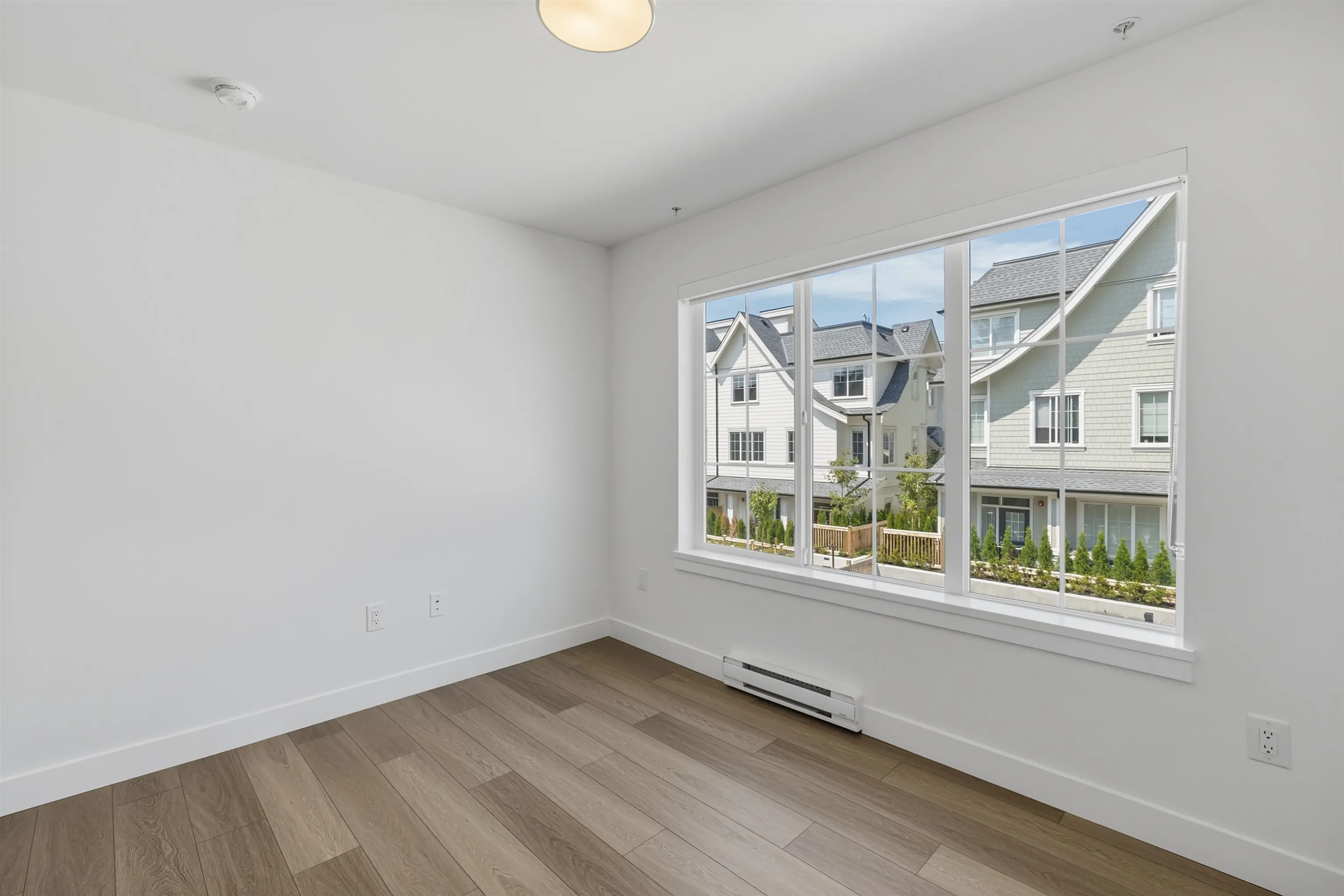 720 Robinson Street #125