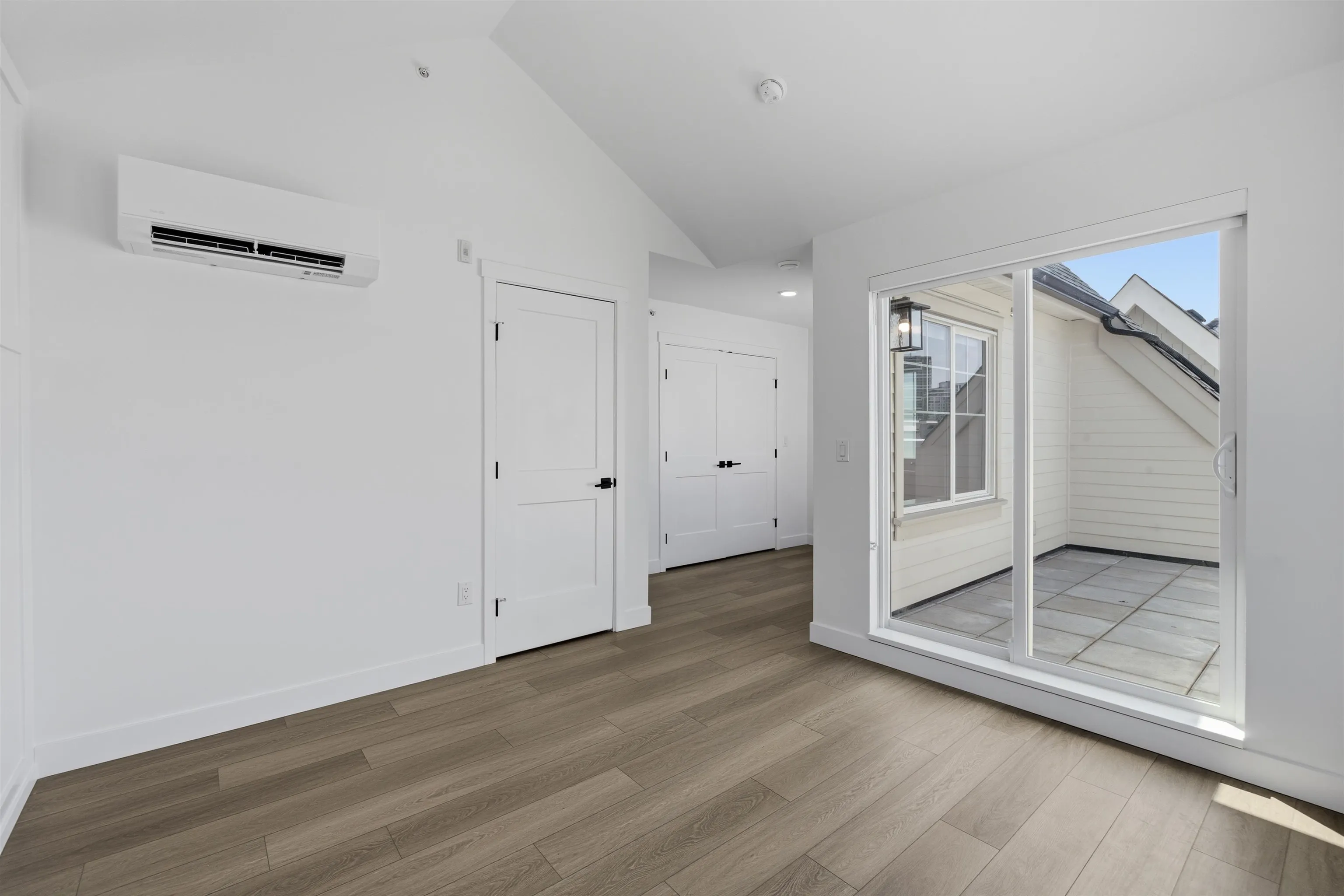 720 Robinson Street #125
