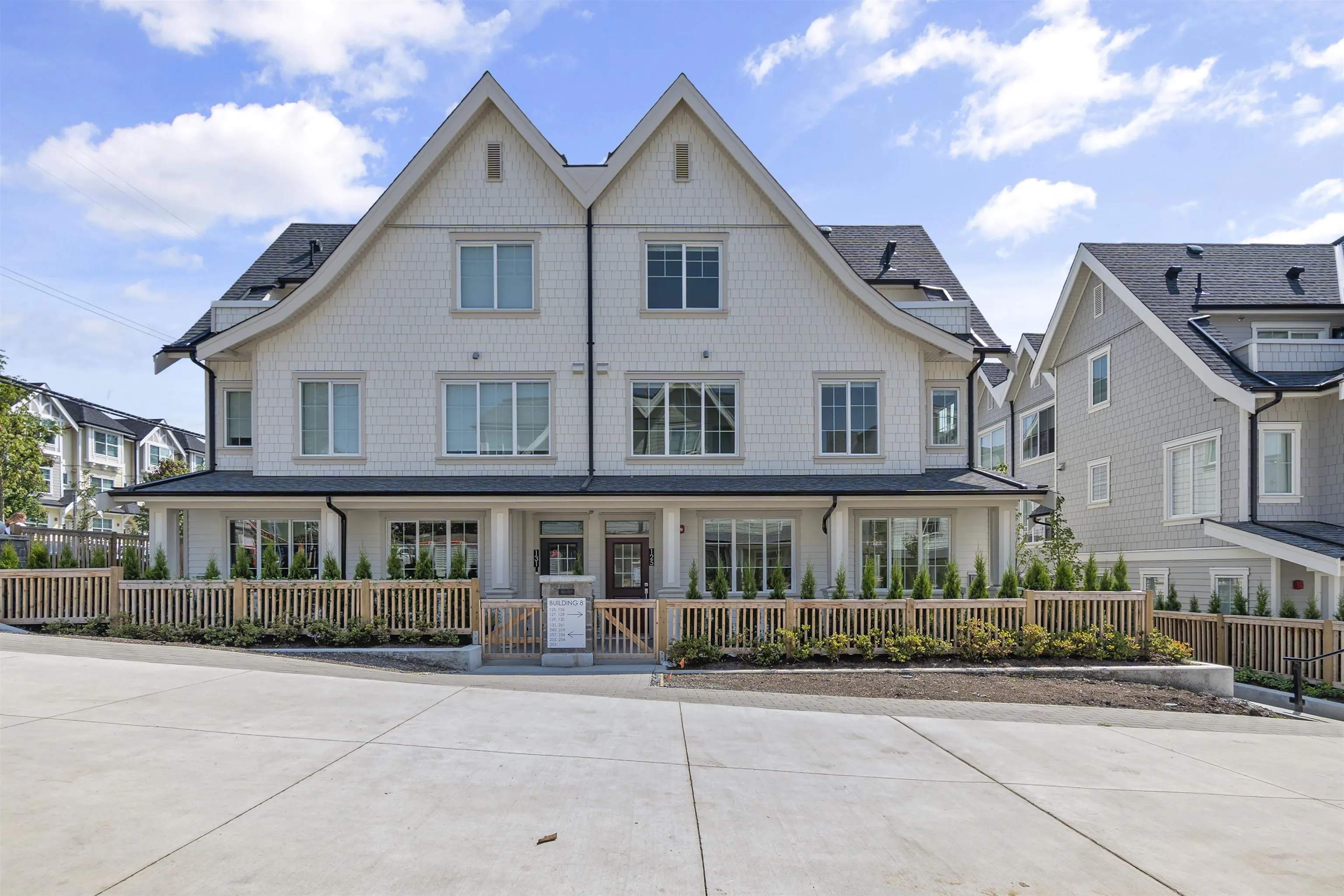 720 Robinson Street #125