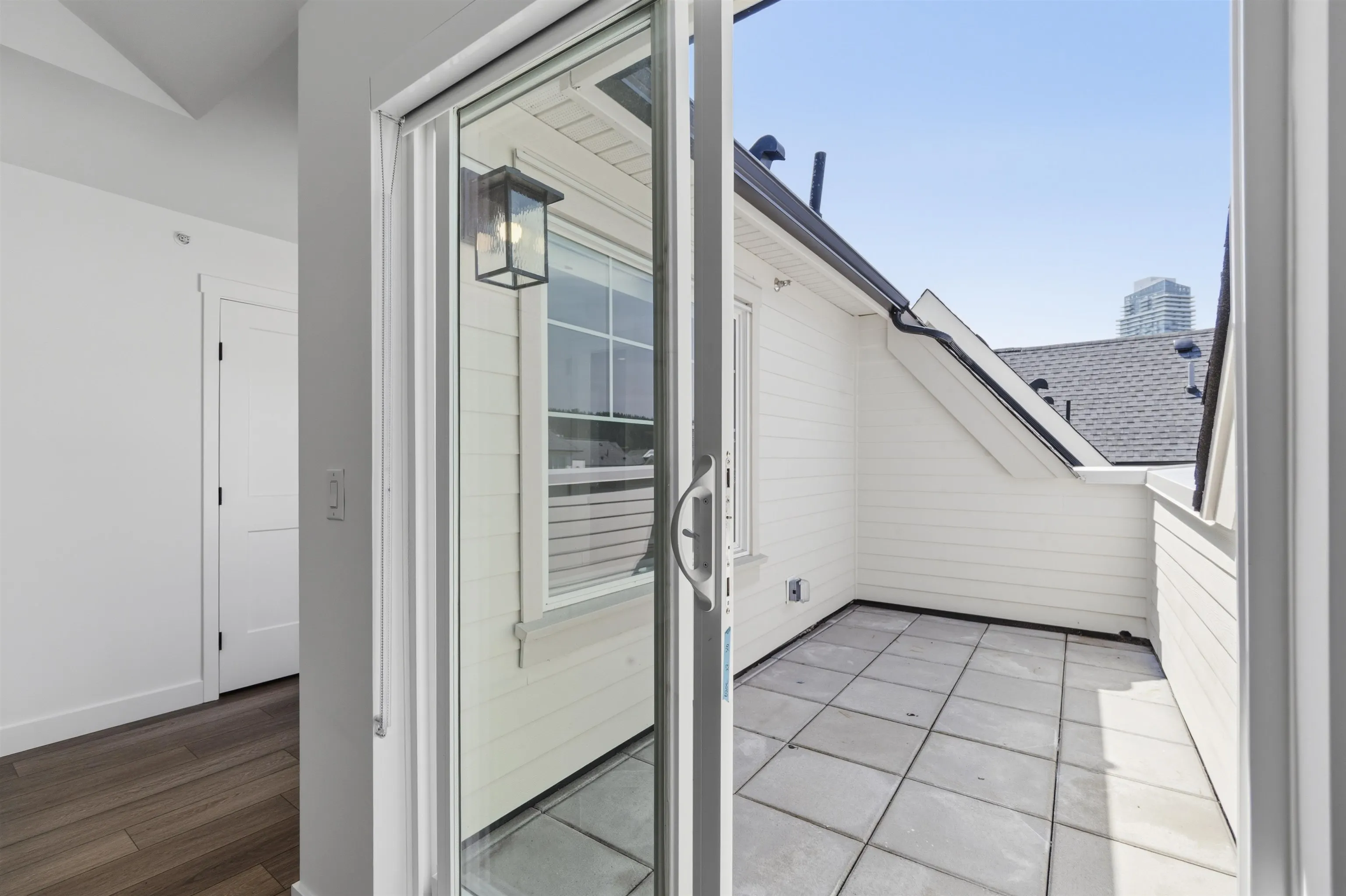 720 Robinson Street #125