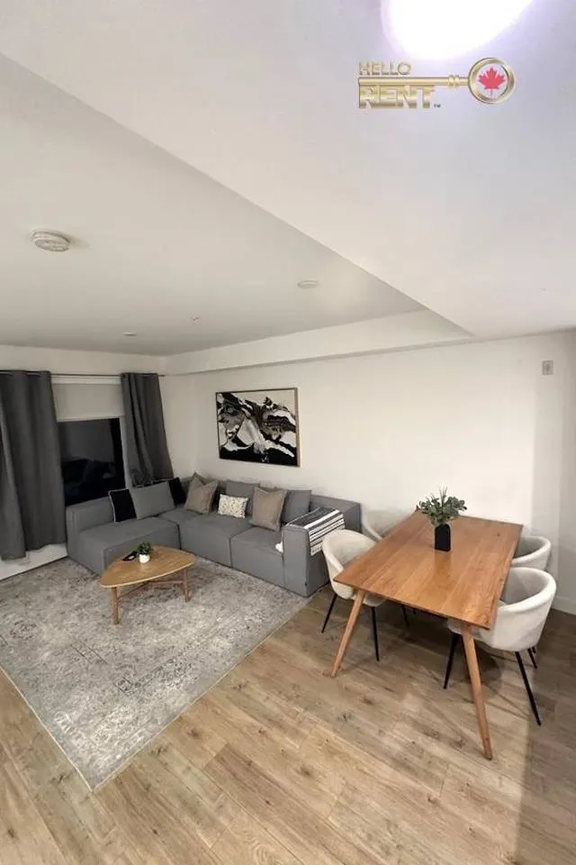 2035 Glenaire Drive #213