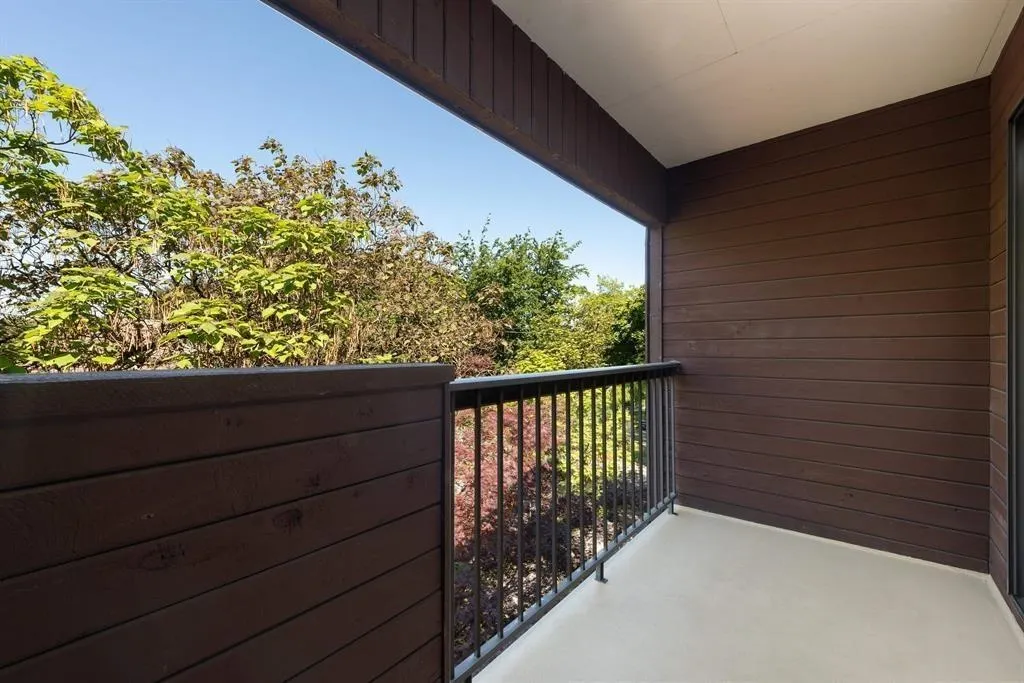 2920 Ash Street #401