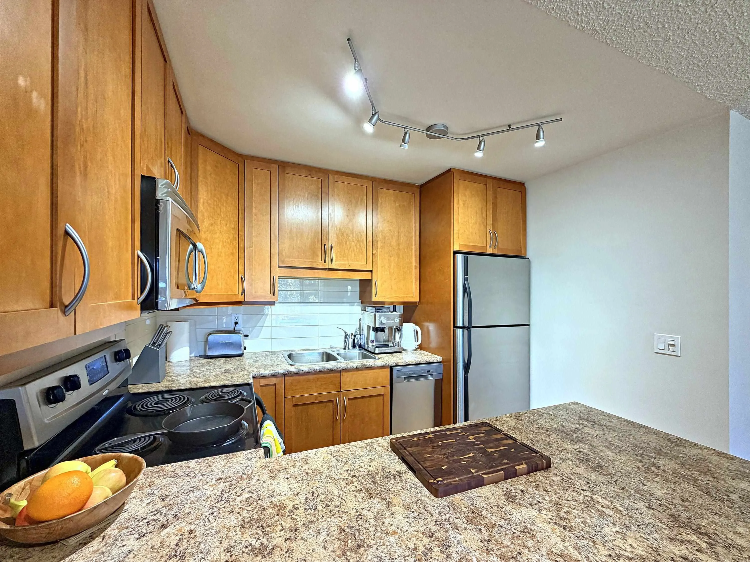 2920 Ash Street #401