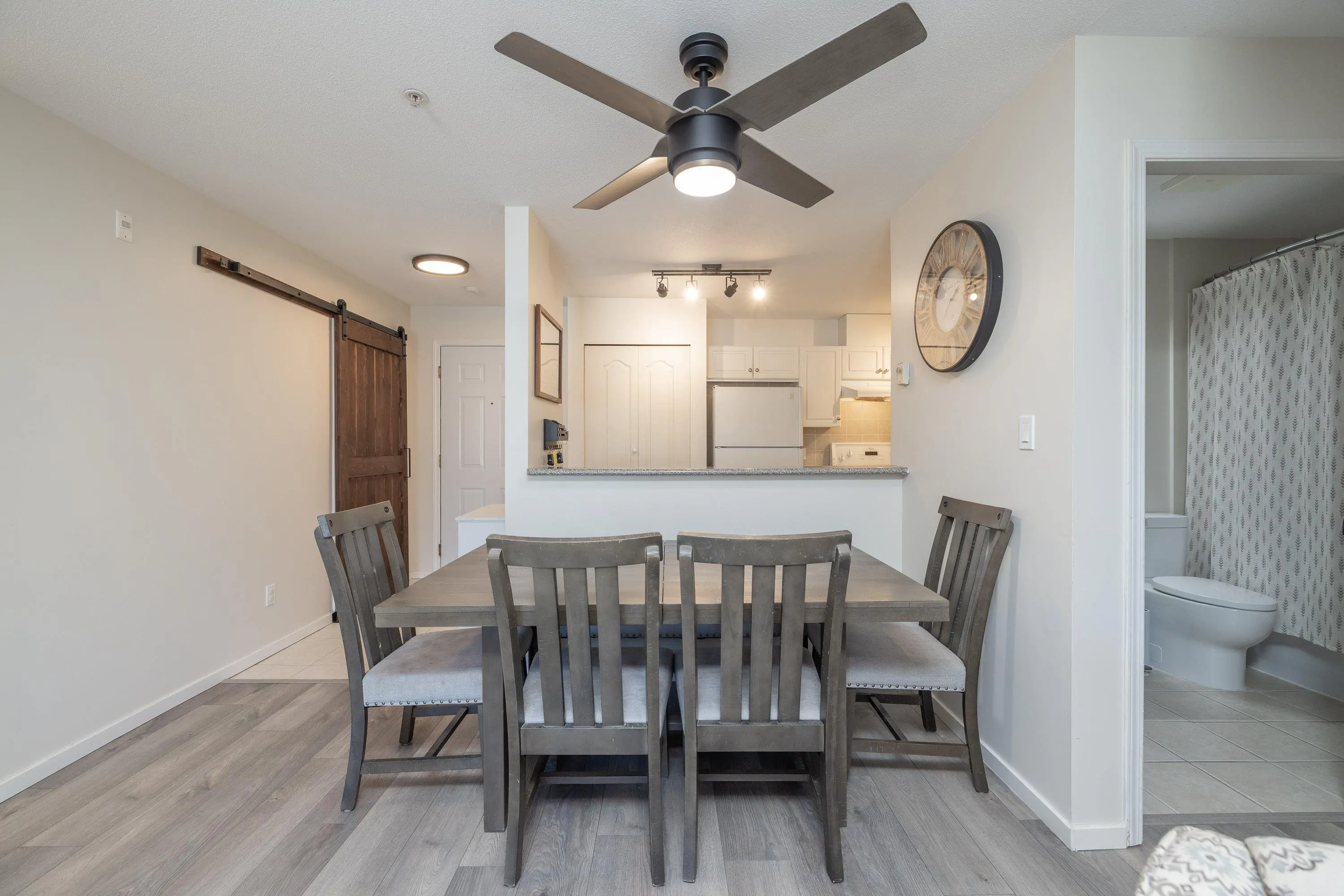 33668 King Road #402
