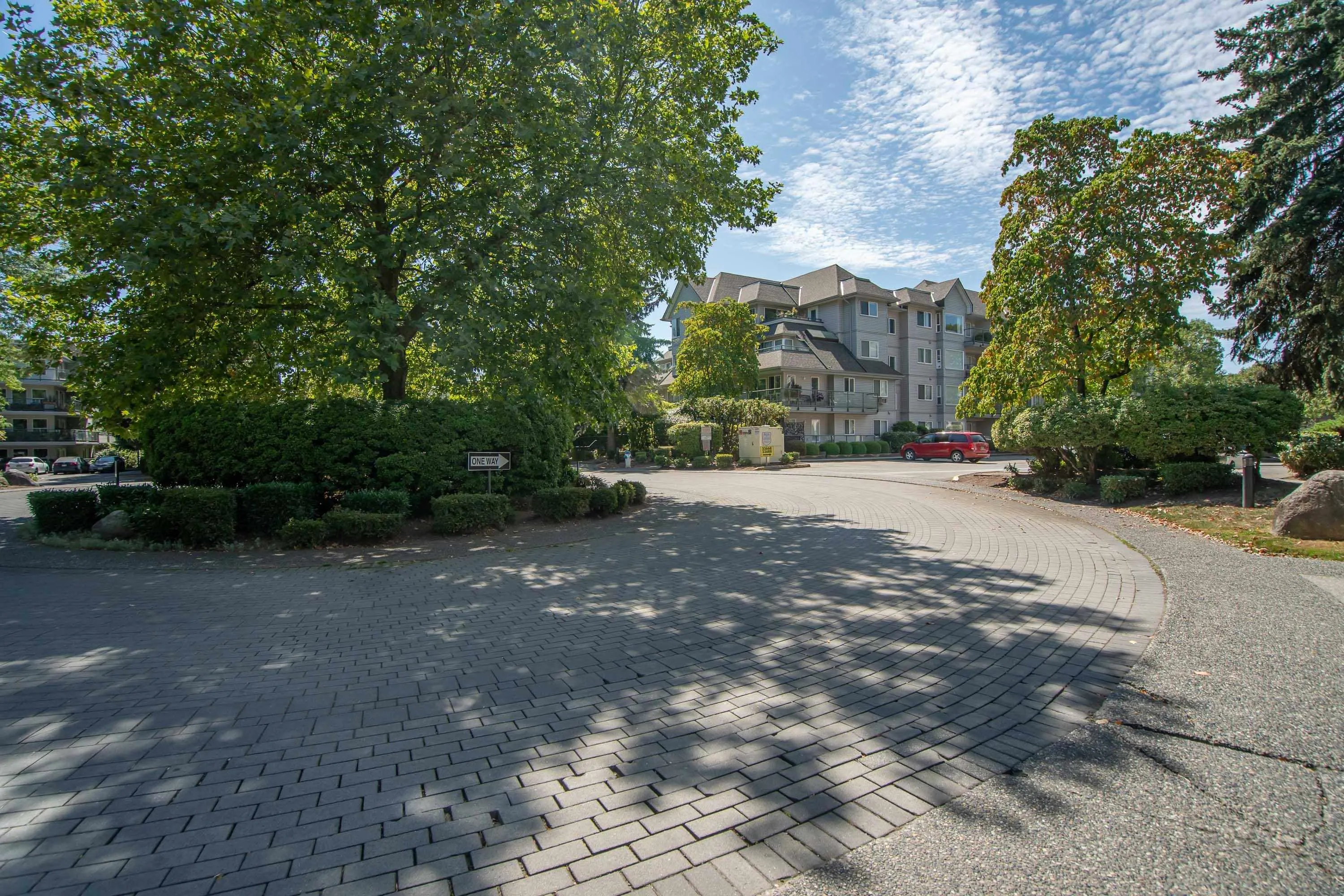 33668 King Road #402