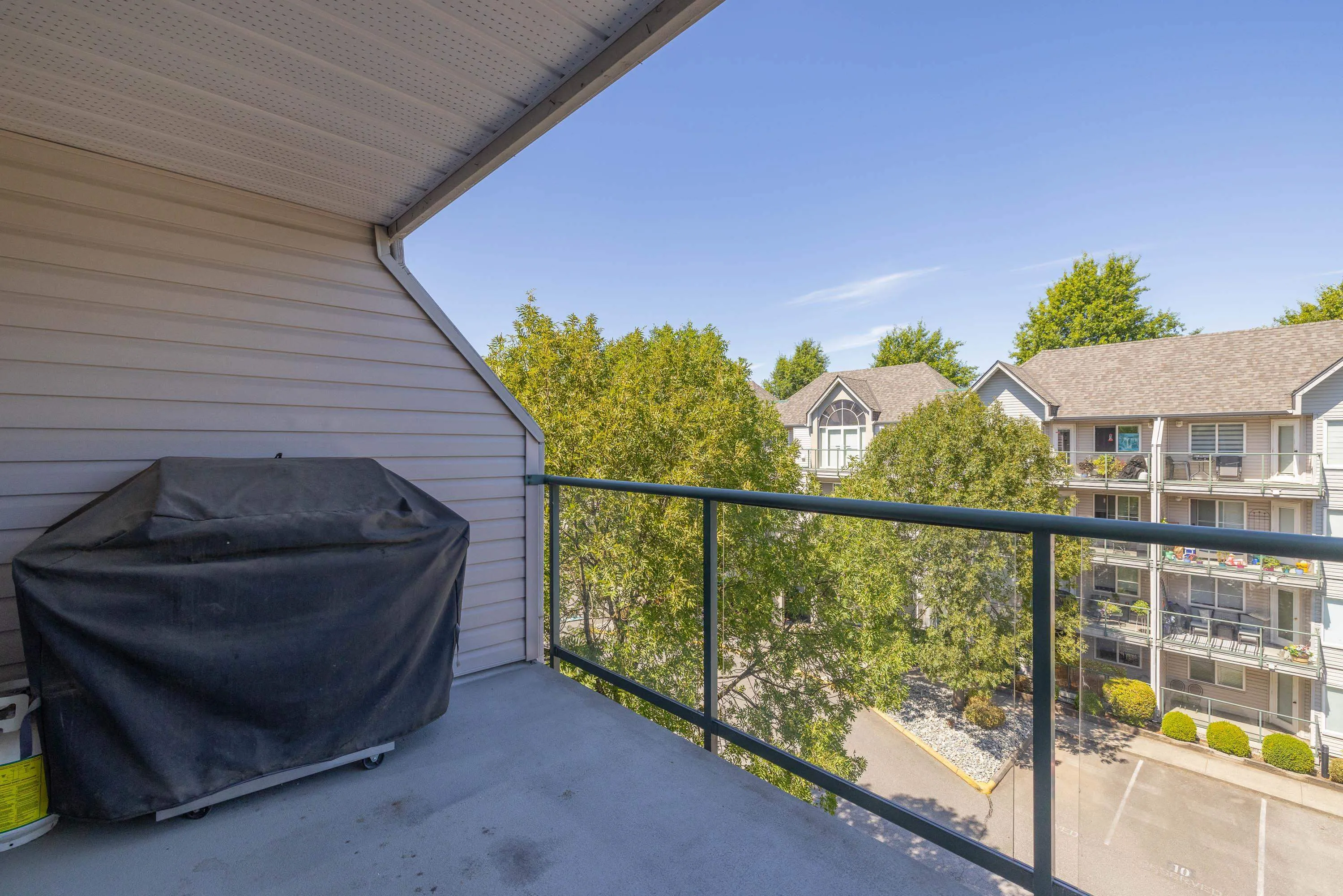 33668 King Road #402
