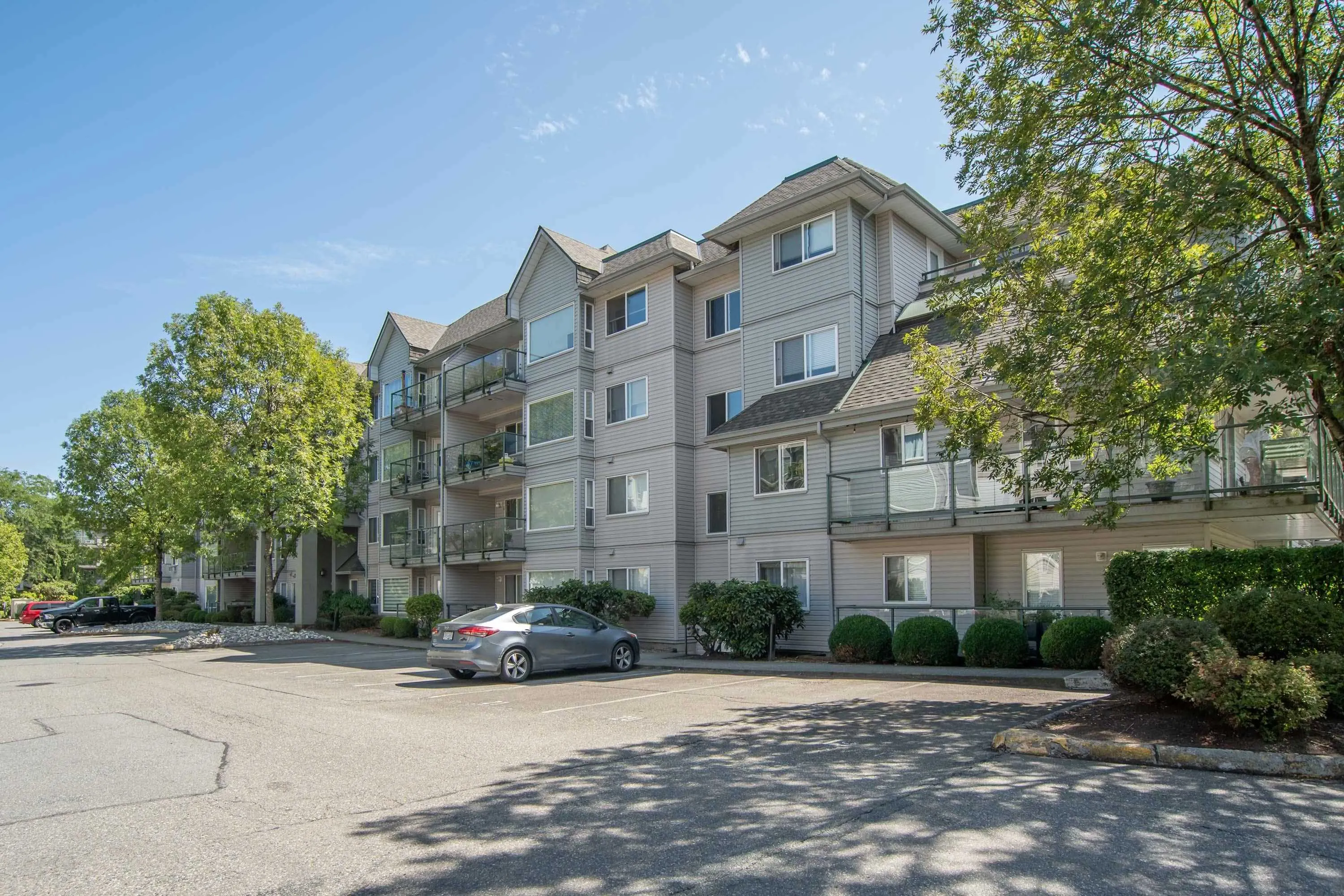 33668 King Road #402