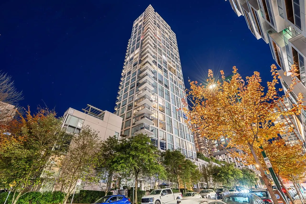 1455 Howe Street #2802