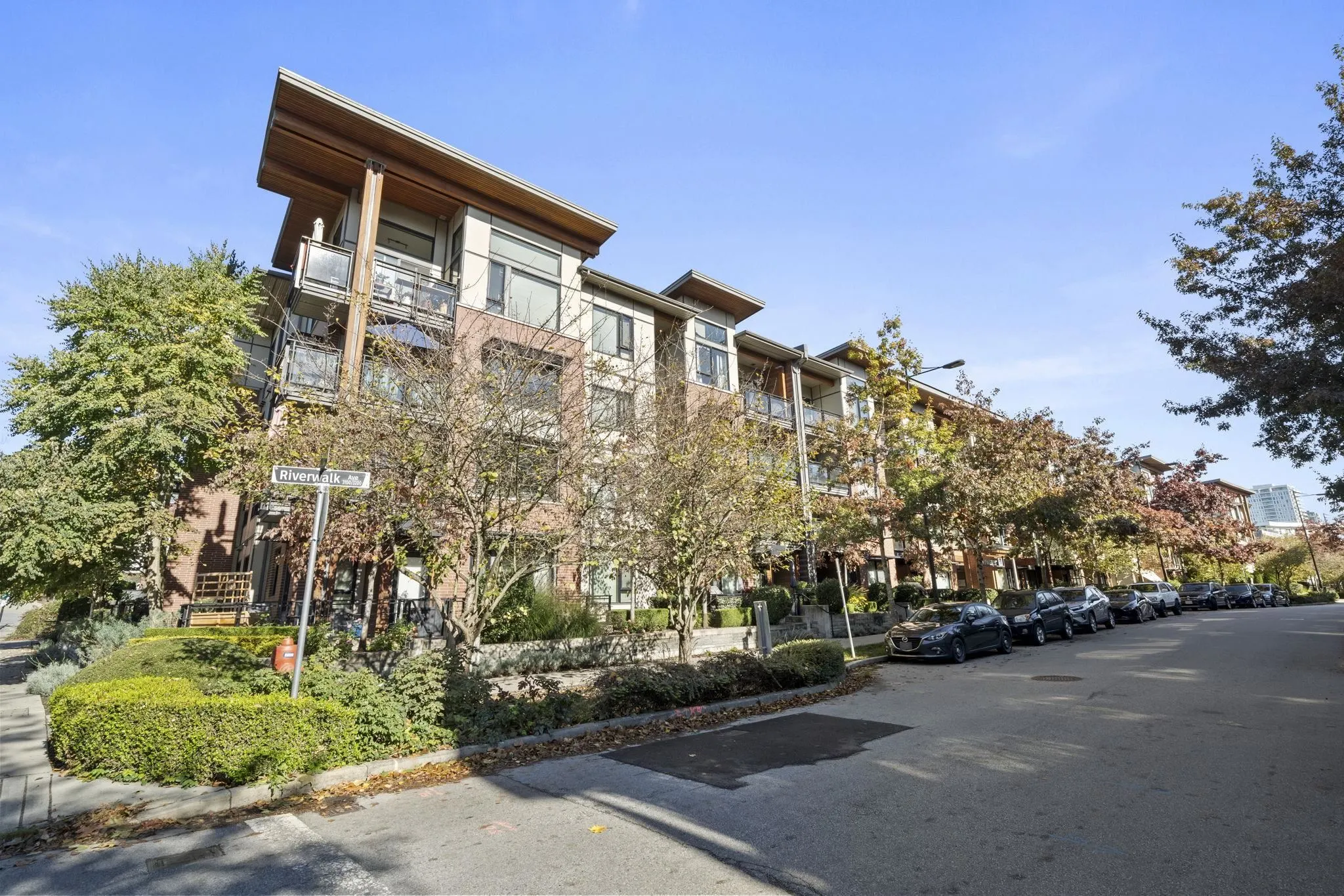 3133 Riverwalk Avenue #408