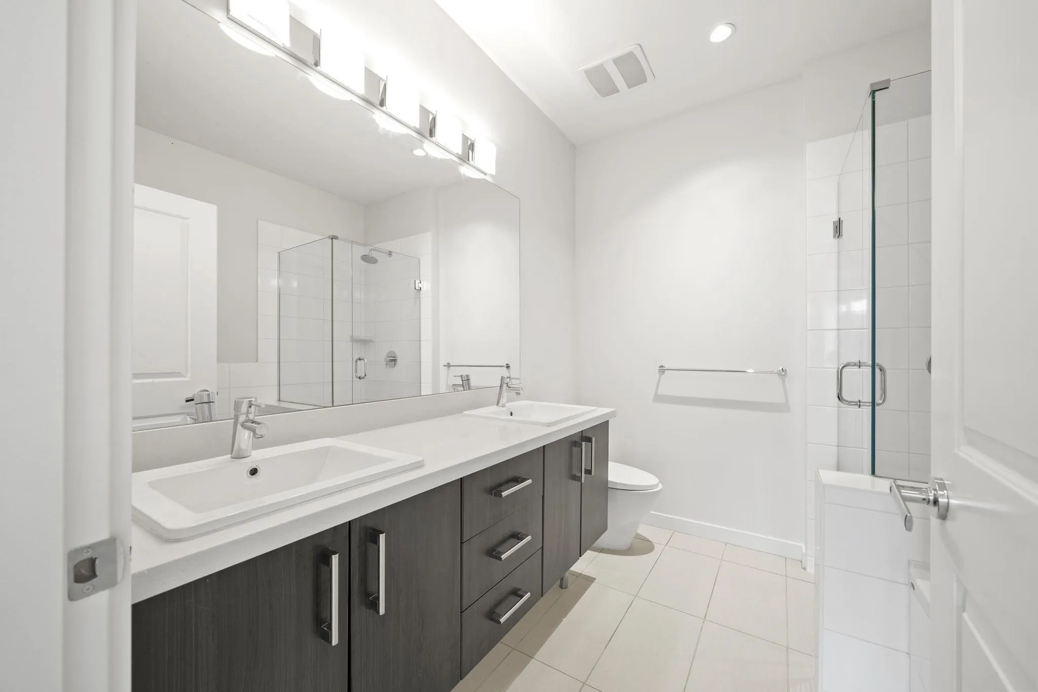3133 Riverwalk Avenue #408