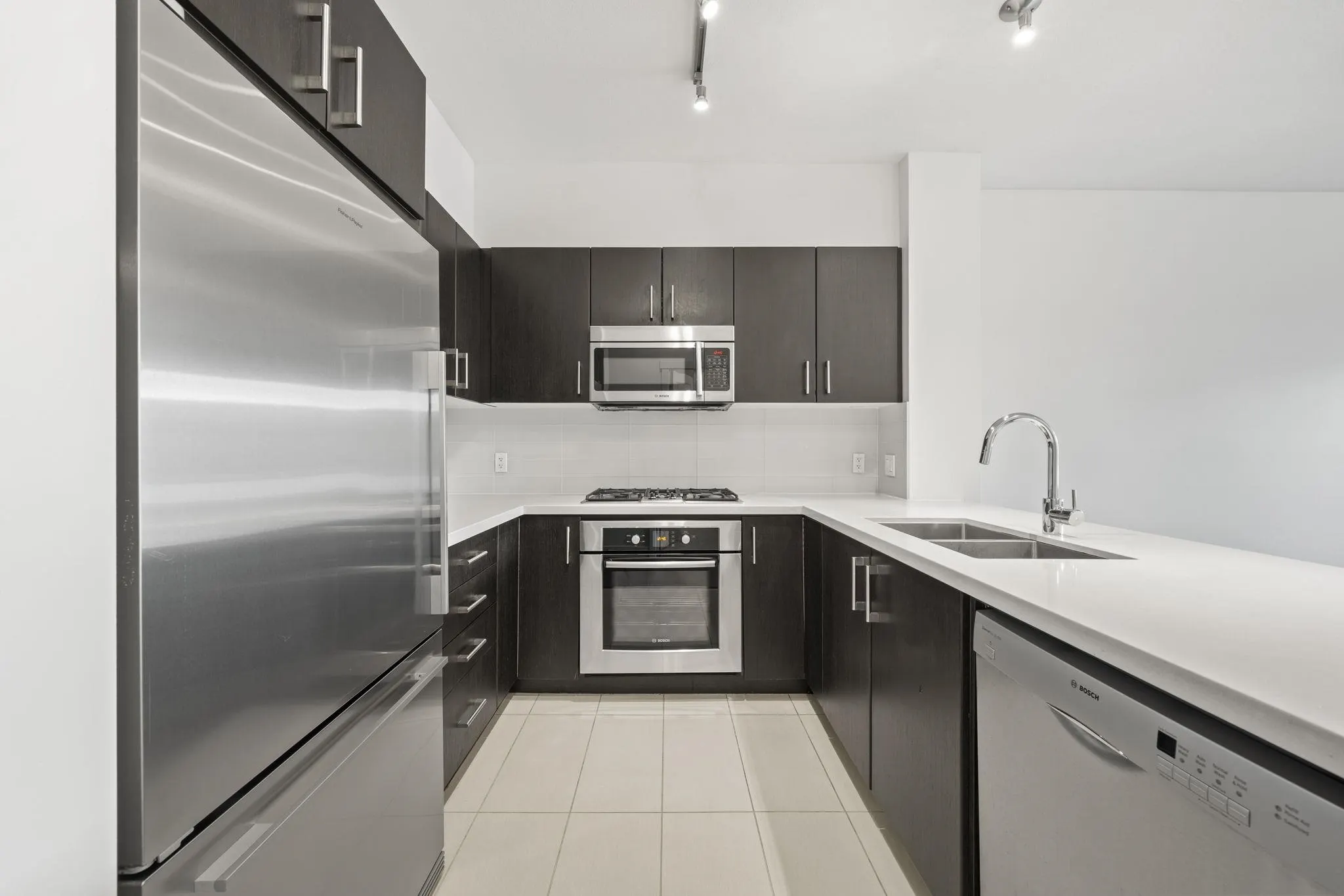 3133 Riverwalk Avenue #408