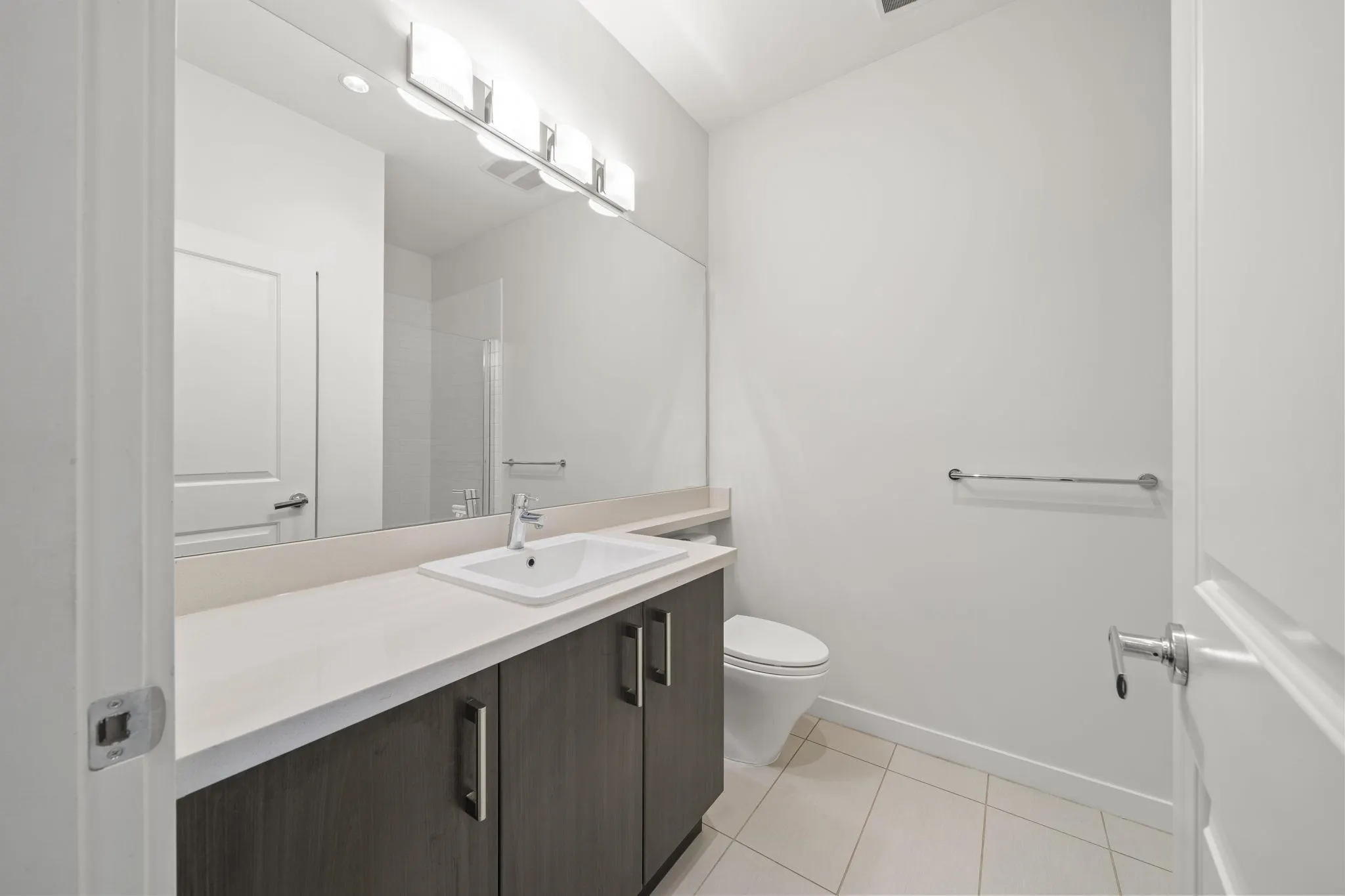 3133 Riverwalk Avenue #408