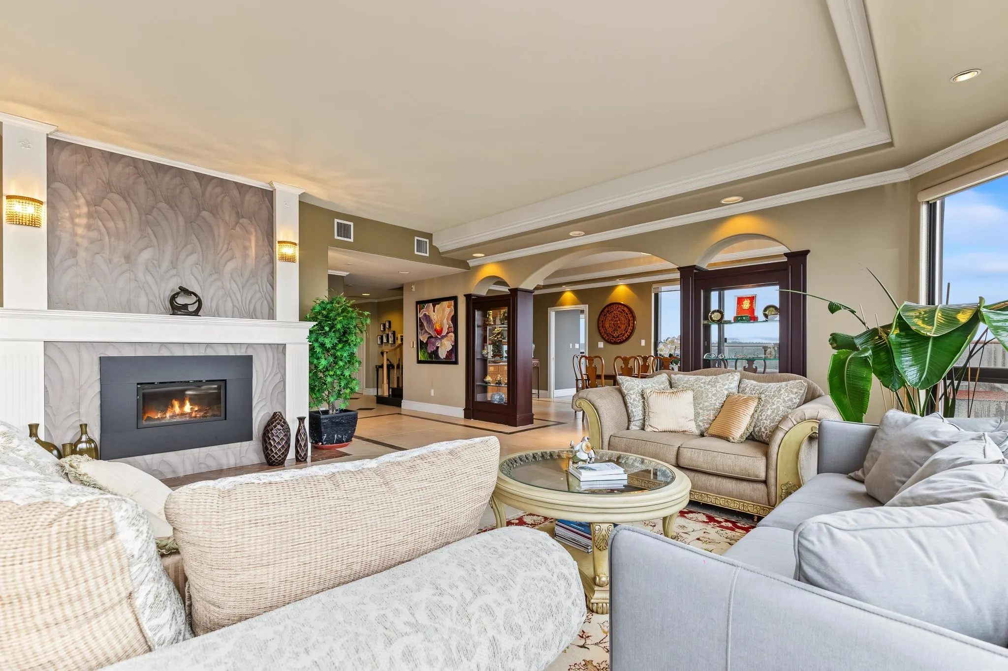 38 Leopold Place #1200