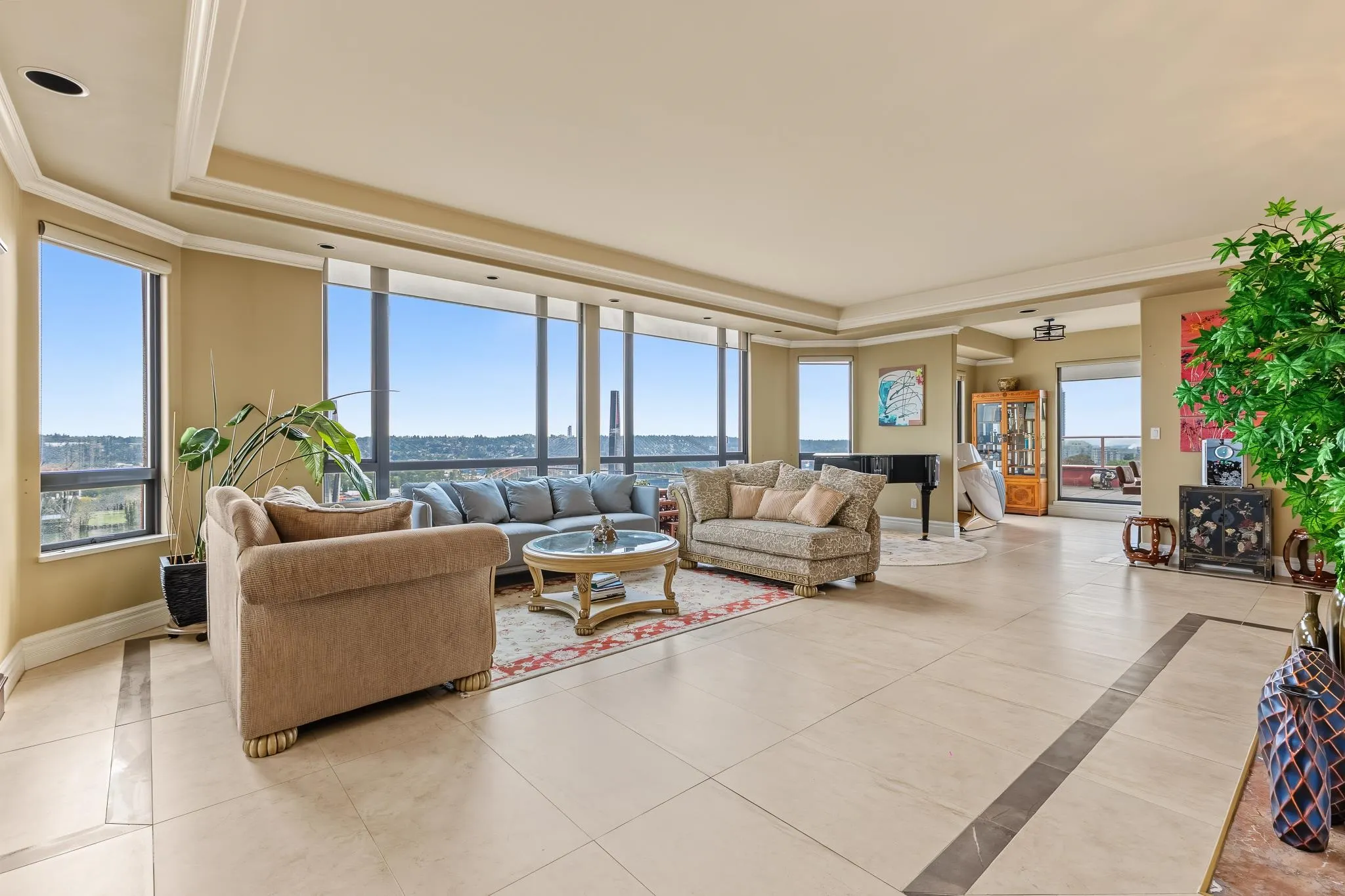 38 Leopold Place #1200